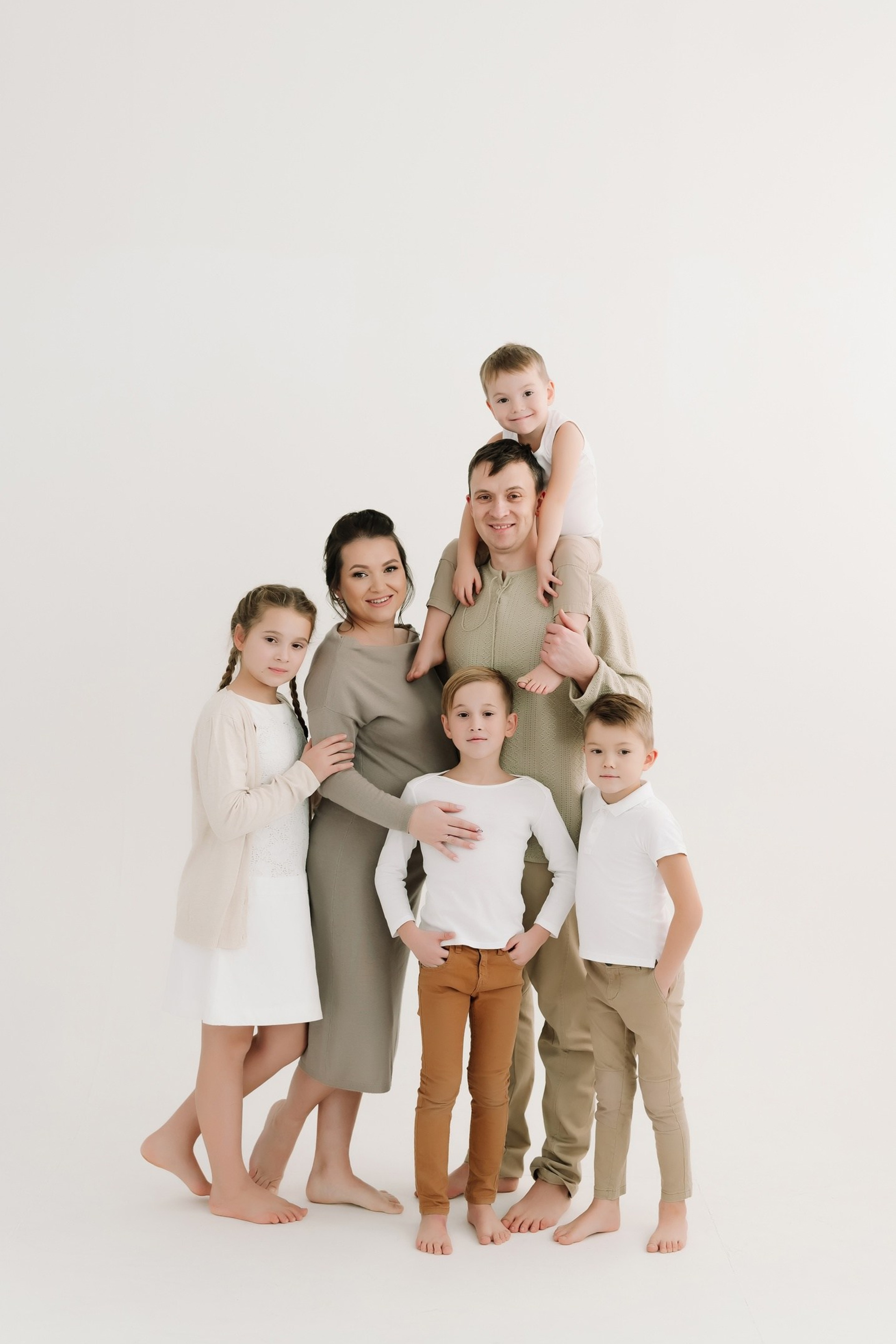 Лилия, Максим, Евангелина, Богдан, Давид, Матвей и +1