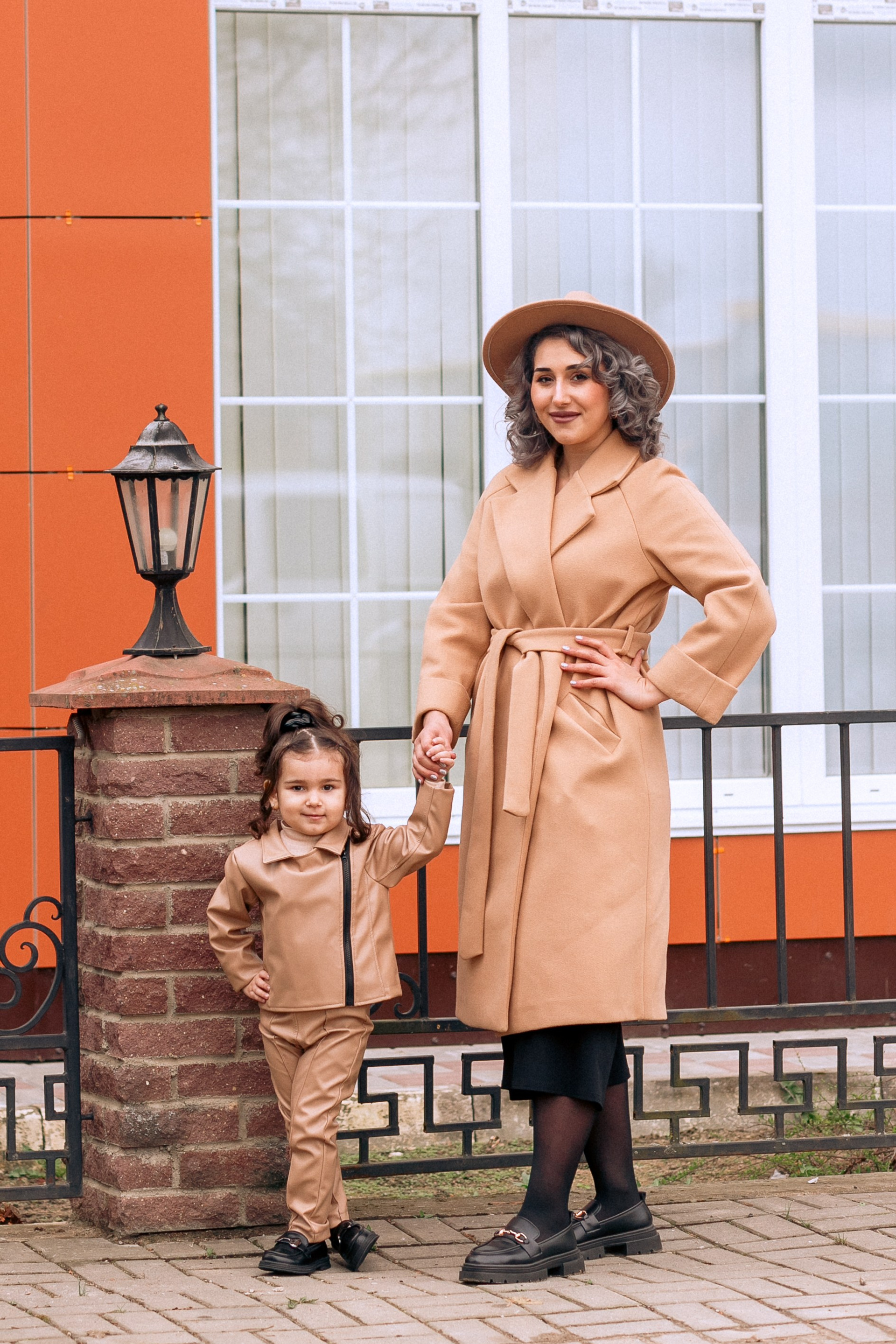 Айнушик и доченька