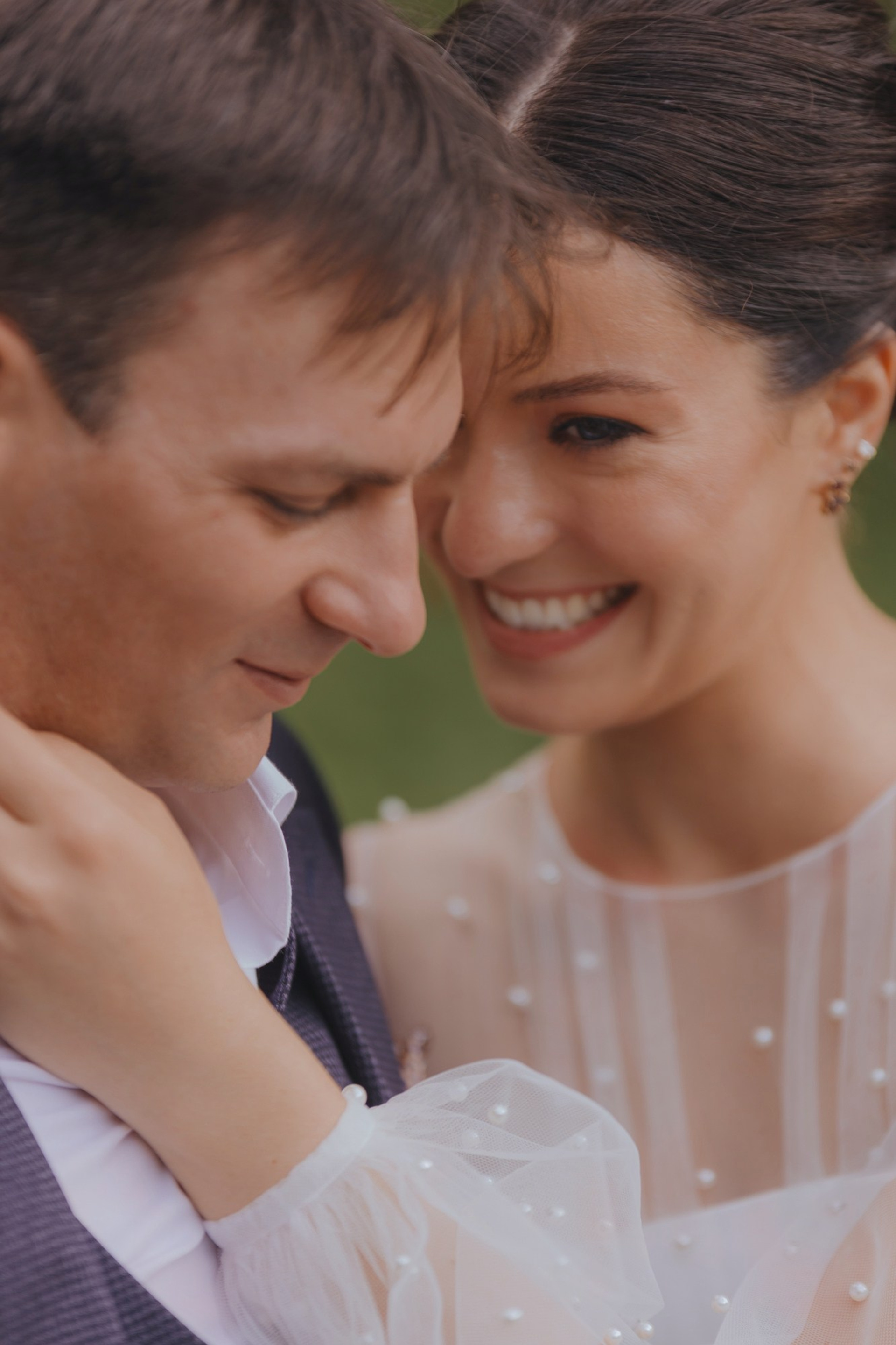 свадебная фотосъёмка летом на свежем воздухе