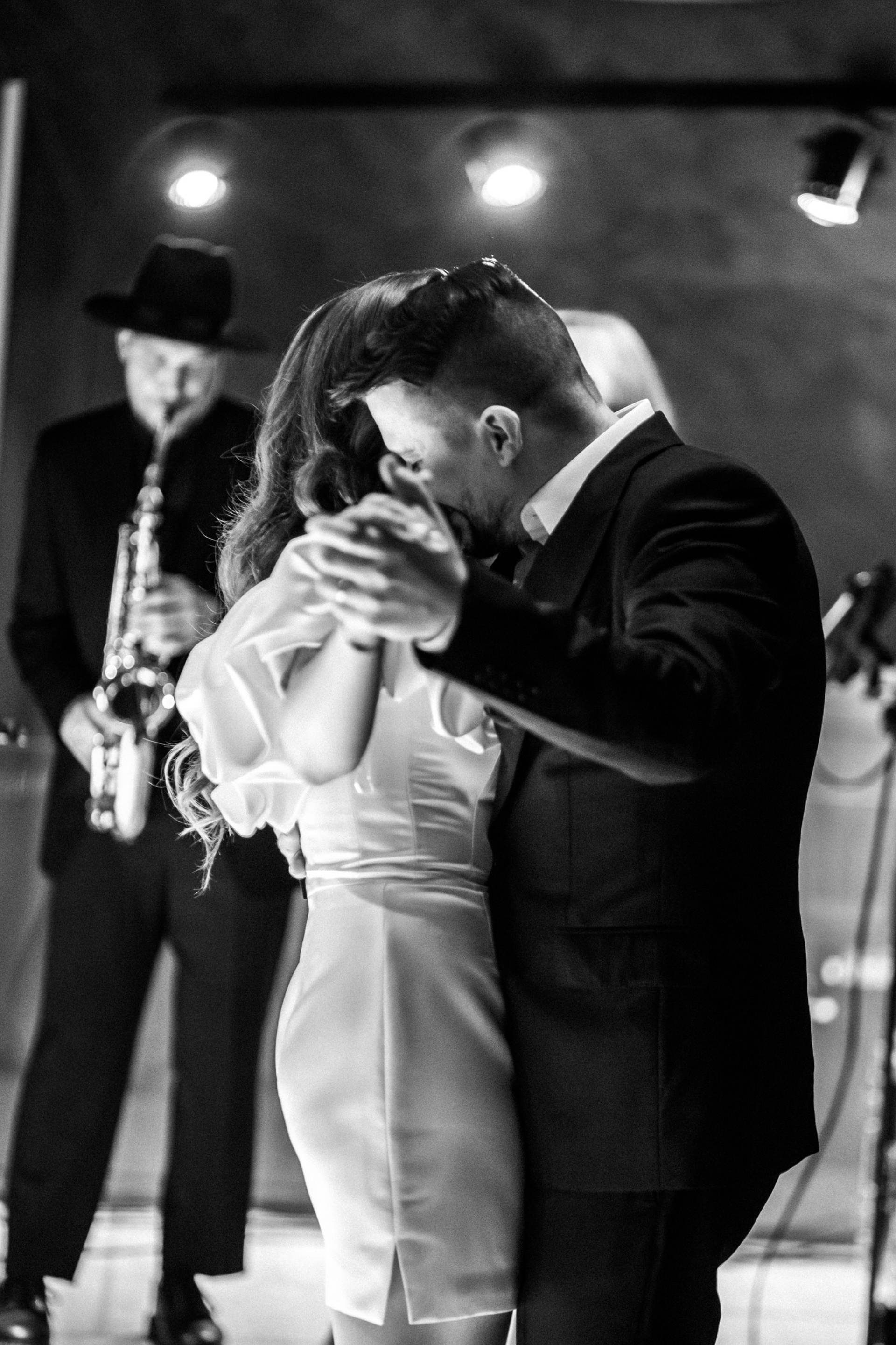 репортаж свадебного банкета в интерьере