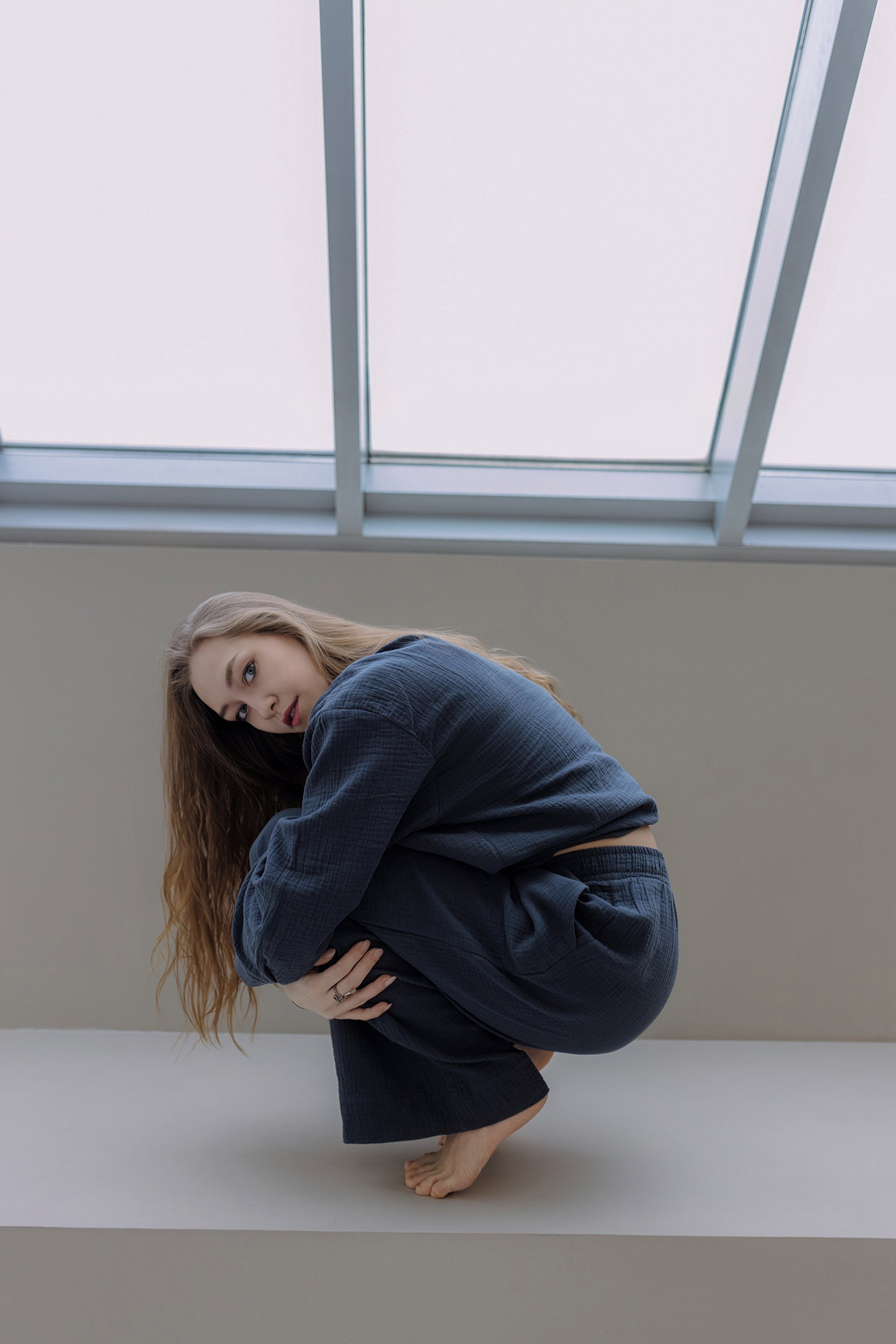 Ulyana Shyvyrtalova is a dance teacher and specialist in dance and movement therapy. Photographer and videographer in Saint Petersburg Alexandra Flotskaya