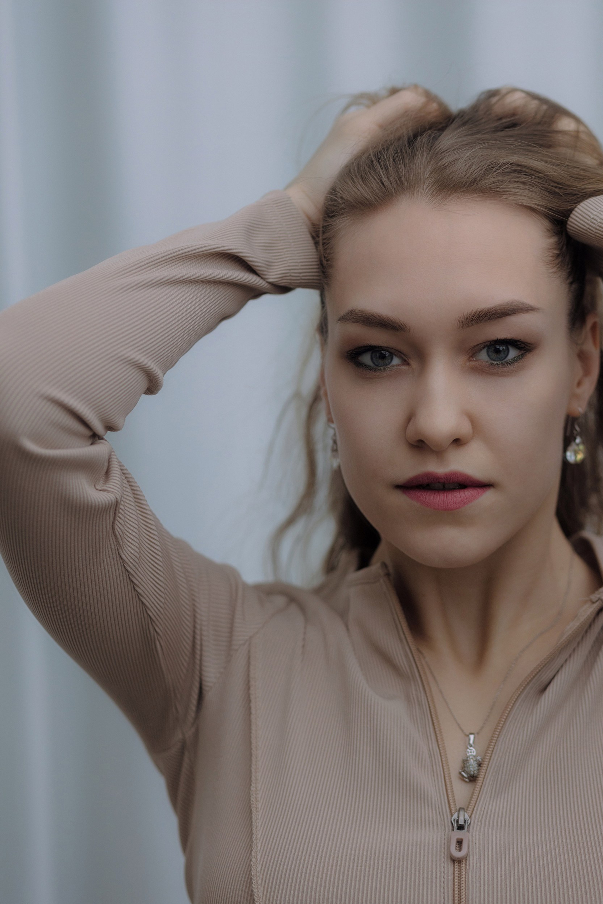 Ulyana Shyvyrtalova is a dance teacher and specialist in dance and movement therapy. Photographer and videographer in Saint Petersburg Alexandra Flotskaya