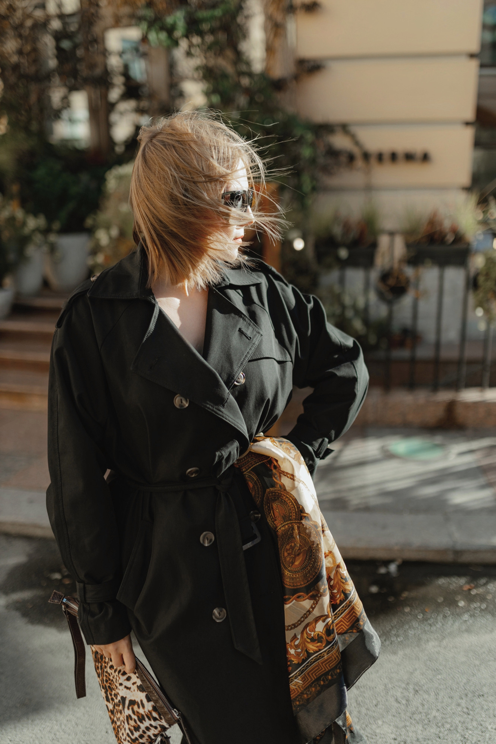 осенний портрет женщины на улице санкт петербург