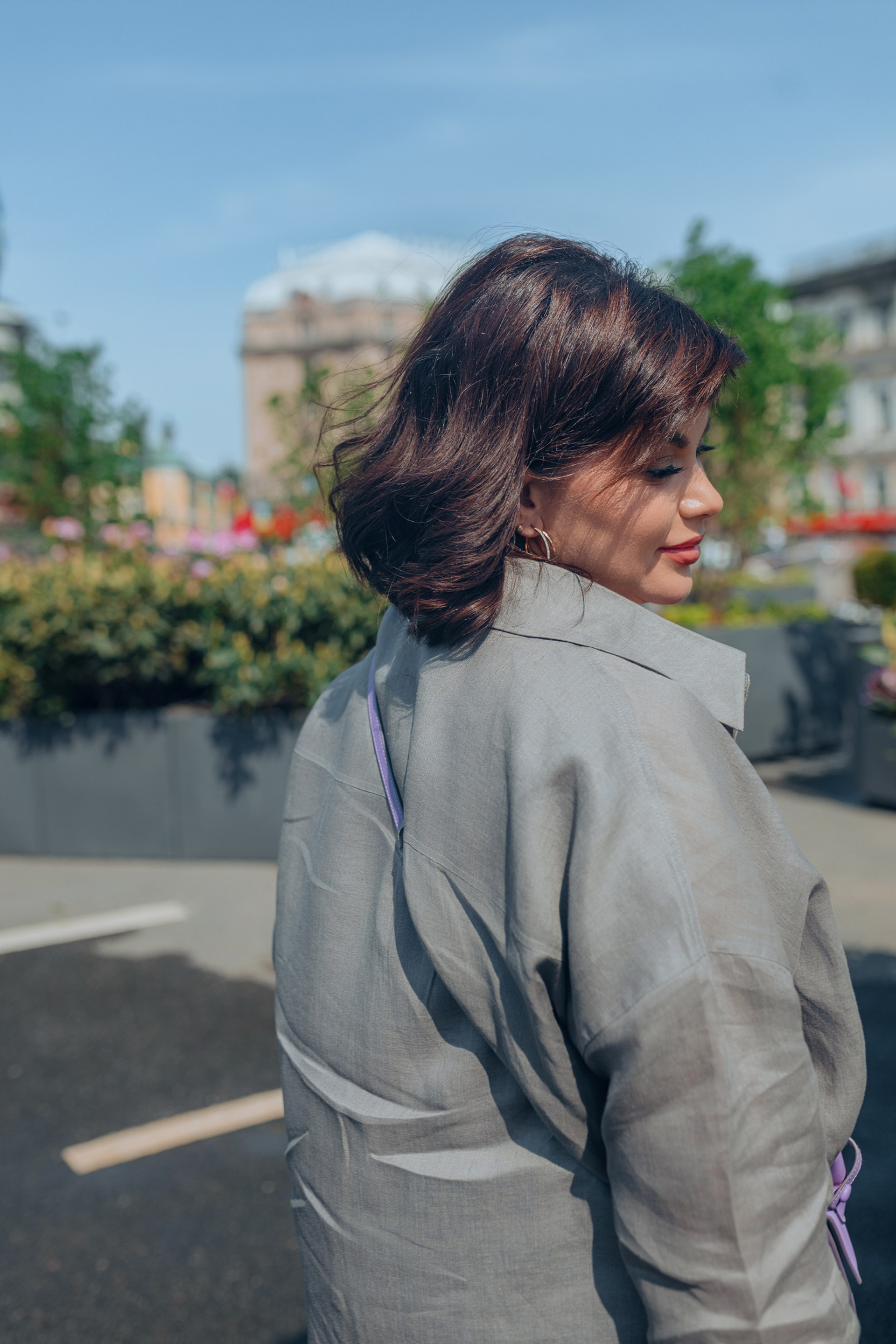 женская прогулка летом спб