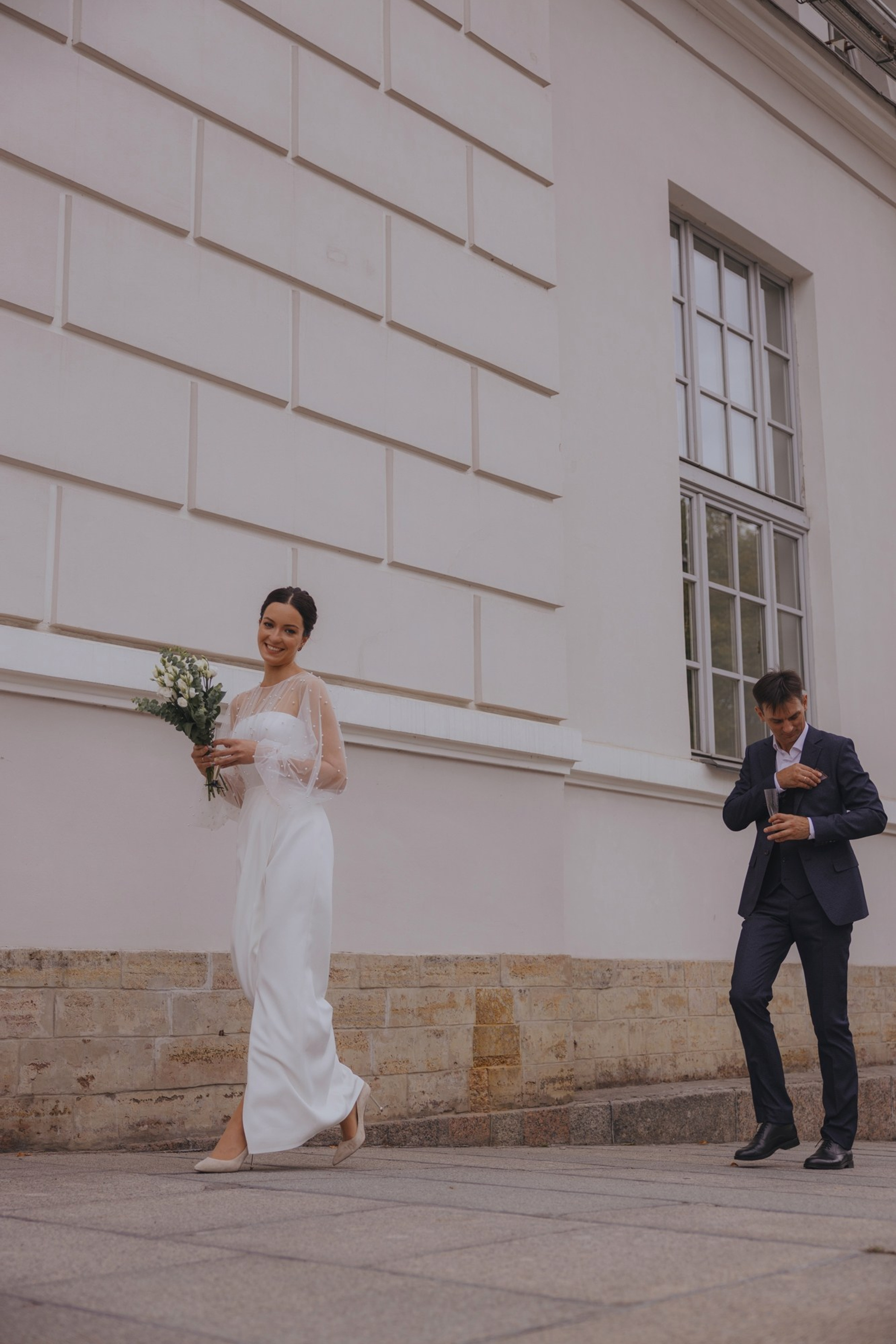 летняя свадебная съёмка загс и прогулка