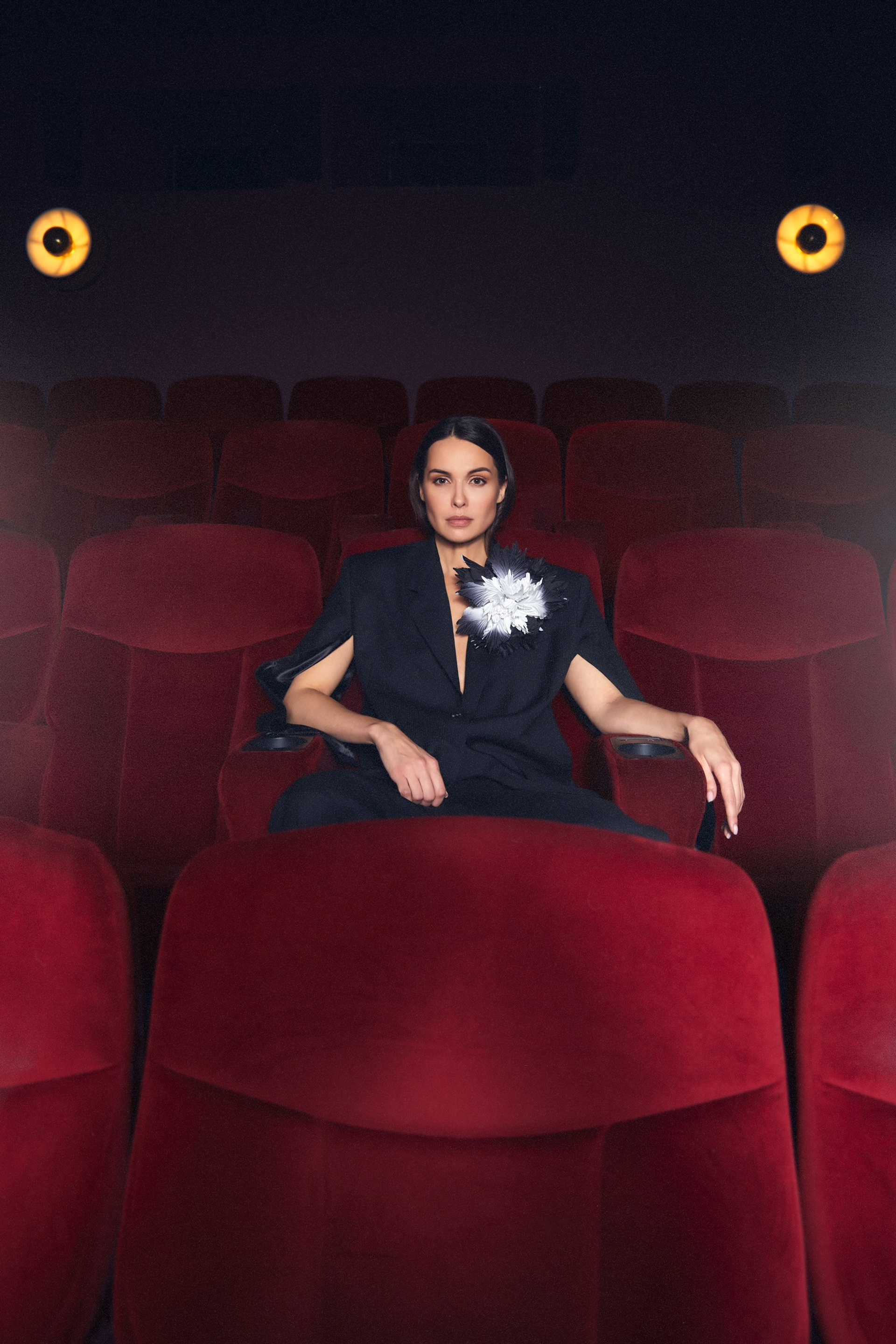 ЕКАТЕРИНА ЩЕРБАКОВА MARIKA MAGAZINE 2023. Портретный фотограф и актерское портфолио в Москве Оксана Кузь