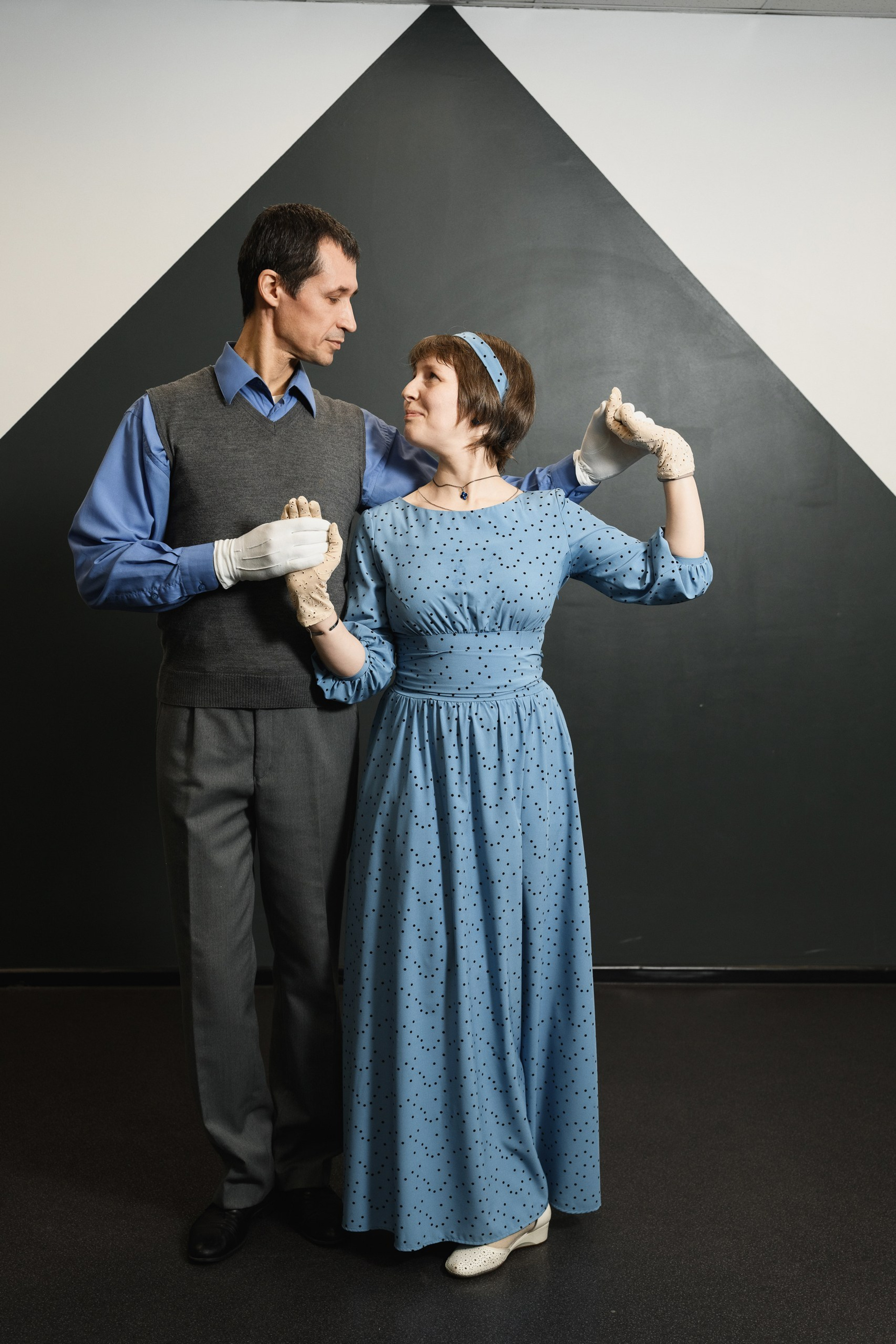 Семейная фотосессия в студии. Фотограф Камчатка Тимофей Тимофеенко