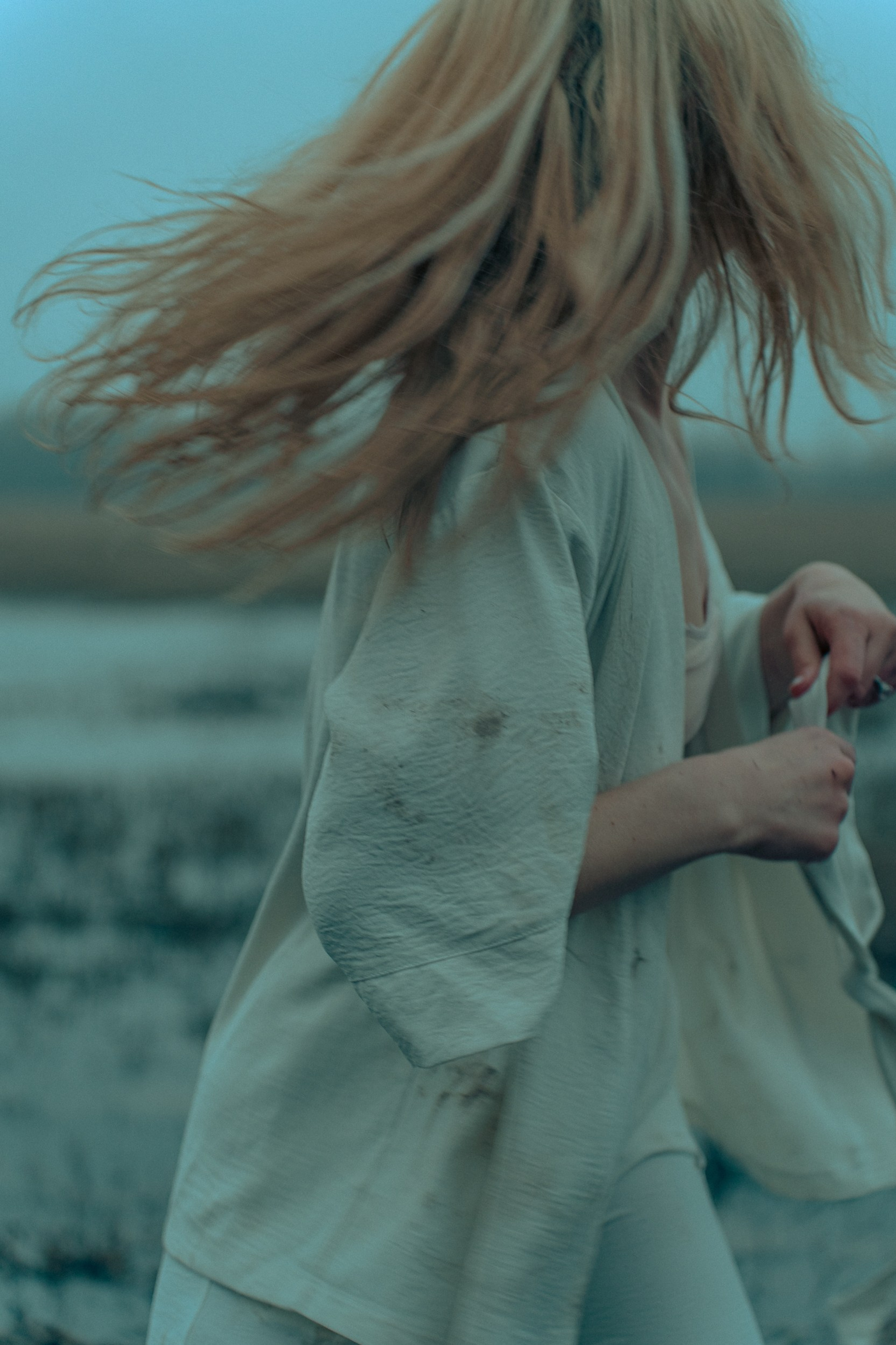 Рассветная съемка в поле Самара. Предметный фотограф Самара