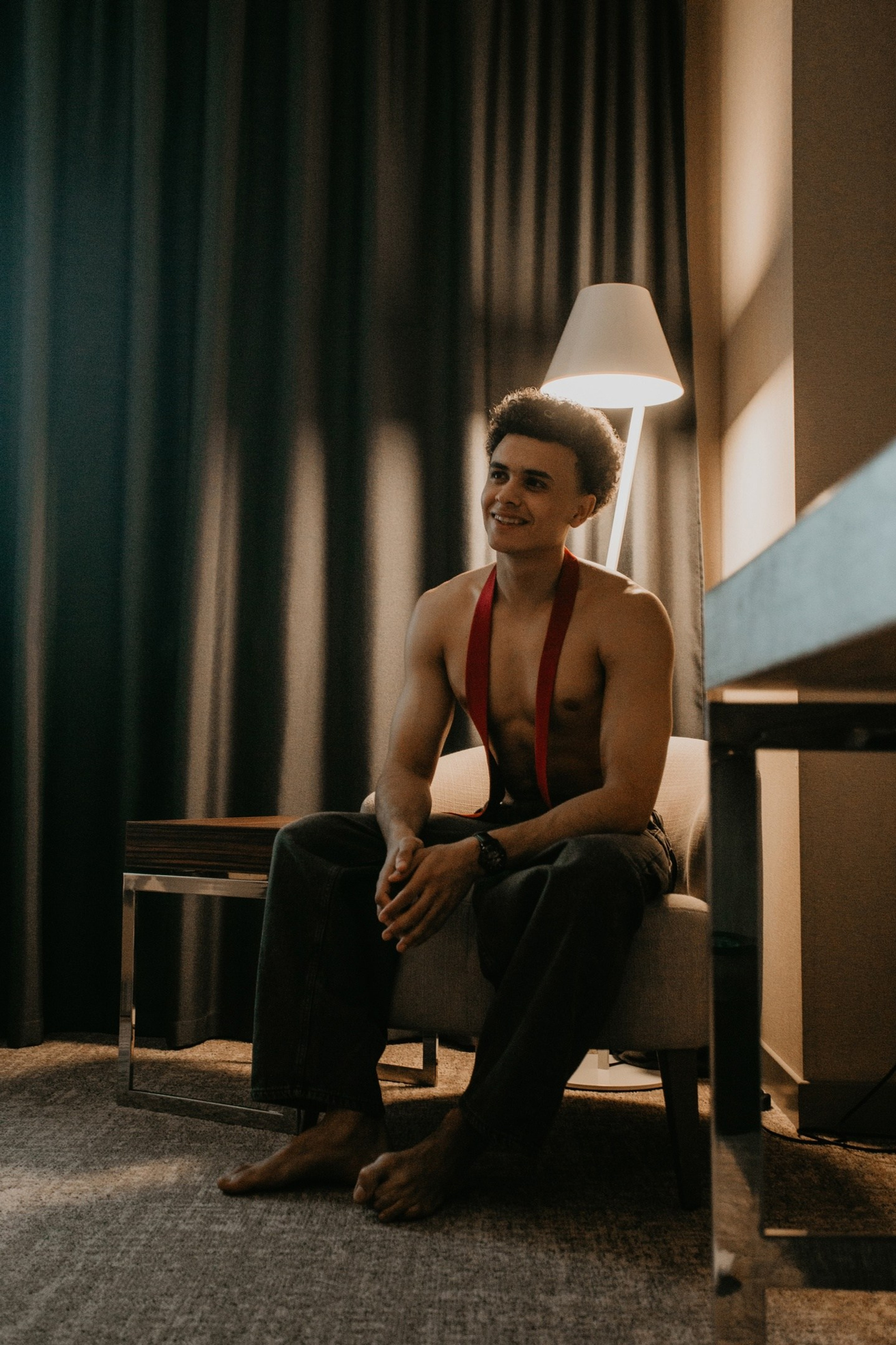 Фотограф Александр Виноградов - мужской портрет в отел