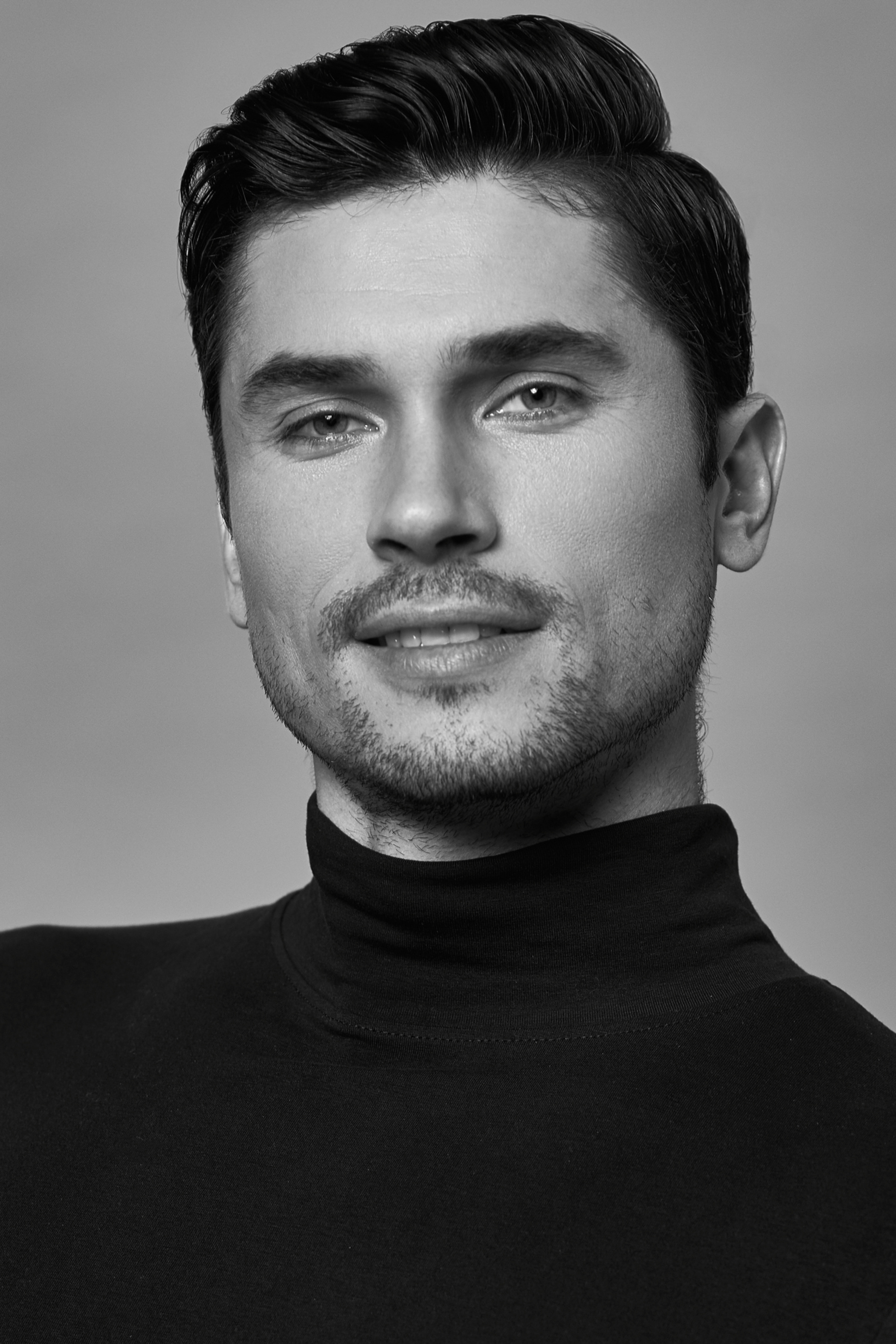 Simple success. Коммерческий фотограф Александр Чуракаев