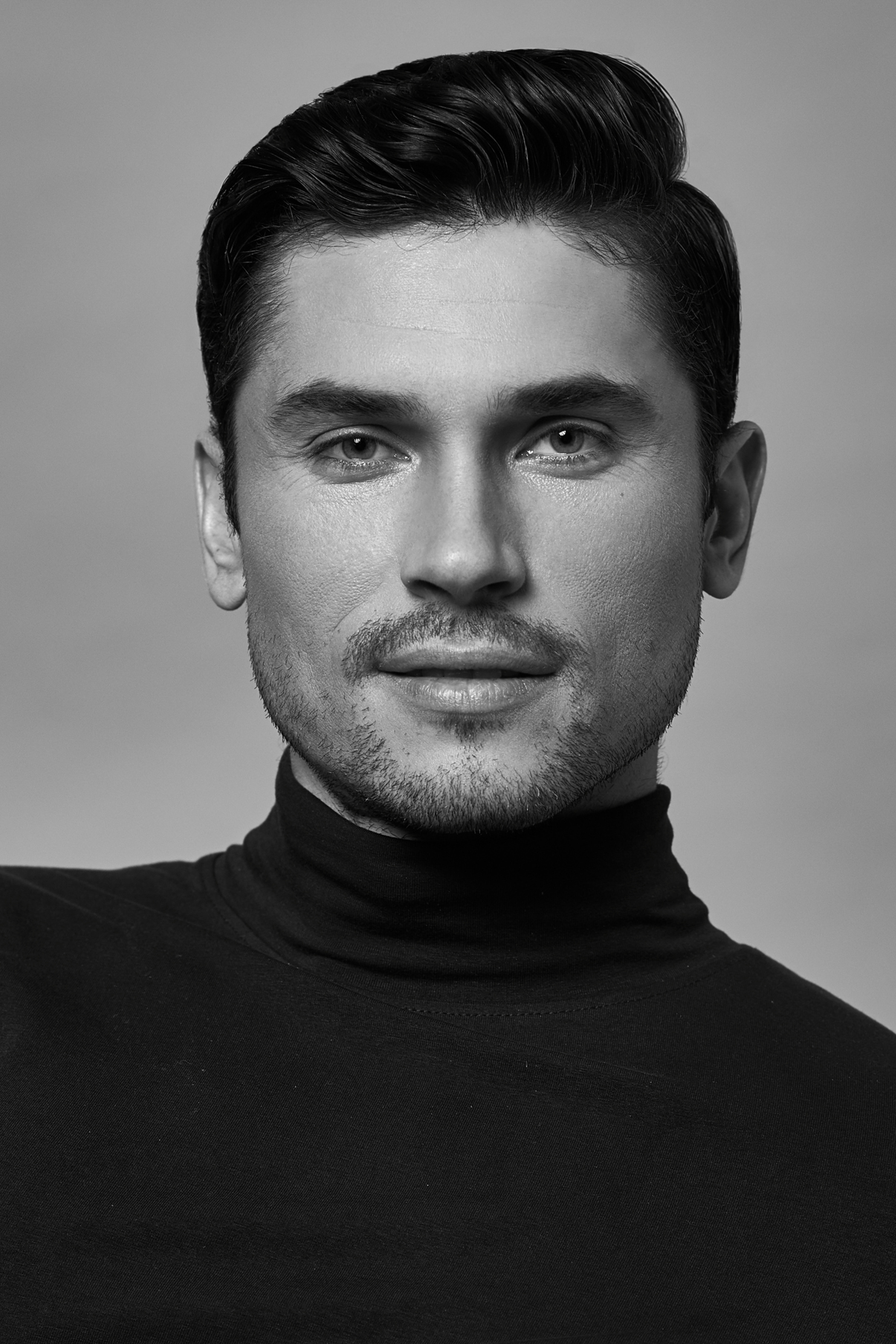 Simple success. Коммерческий фотограф Александр Чуракаев