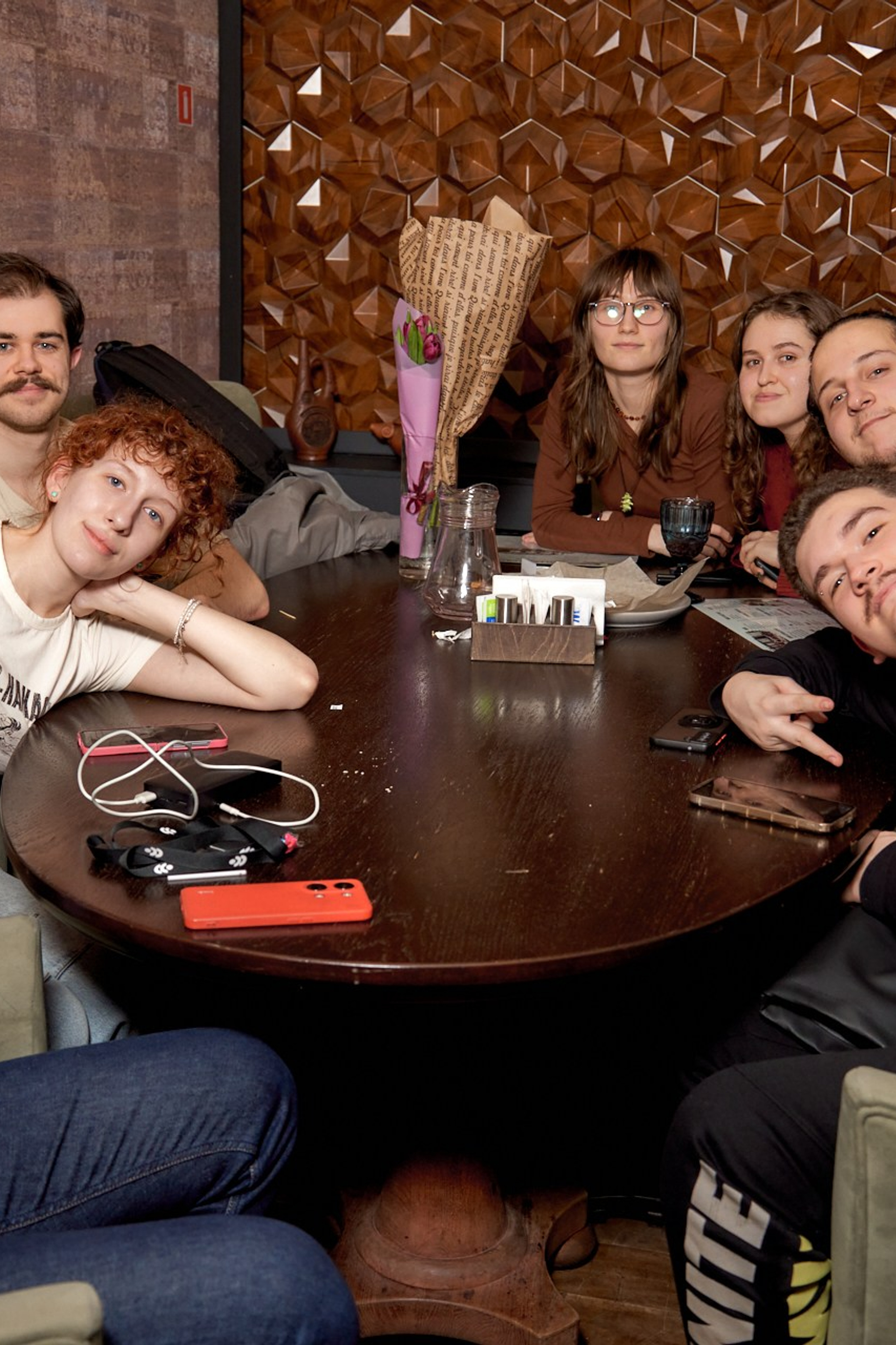 Алиби квиз. VISUAL ARTIST/ современное искусство/ фотокартины