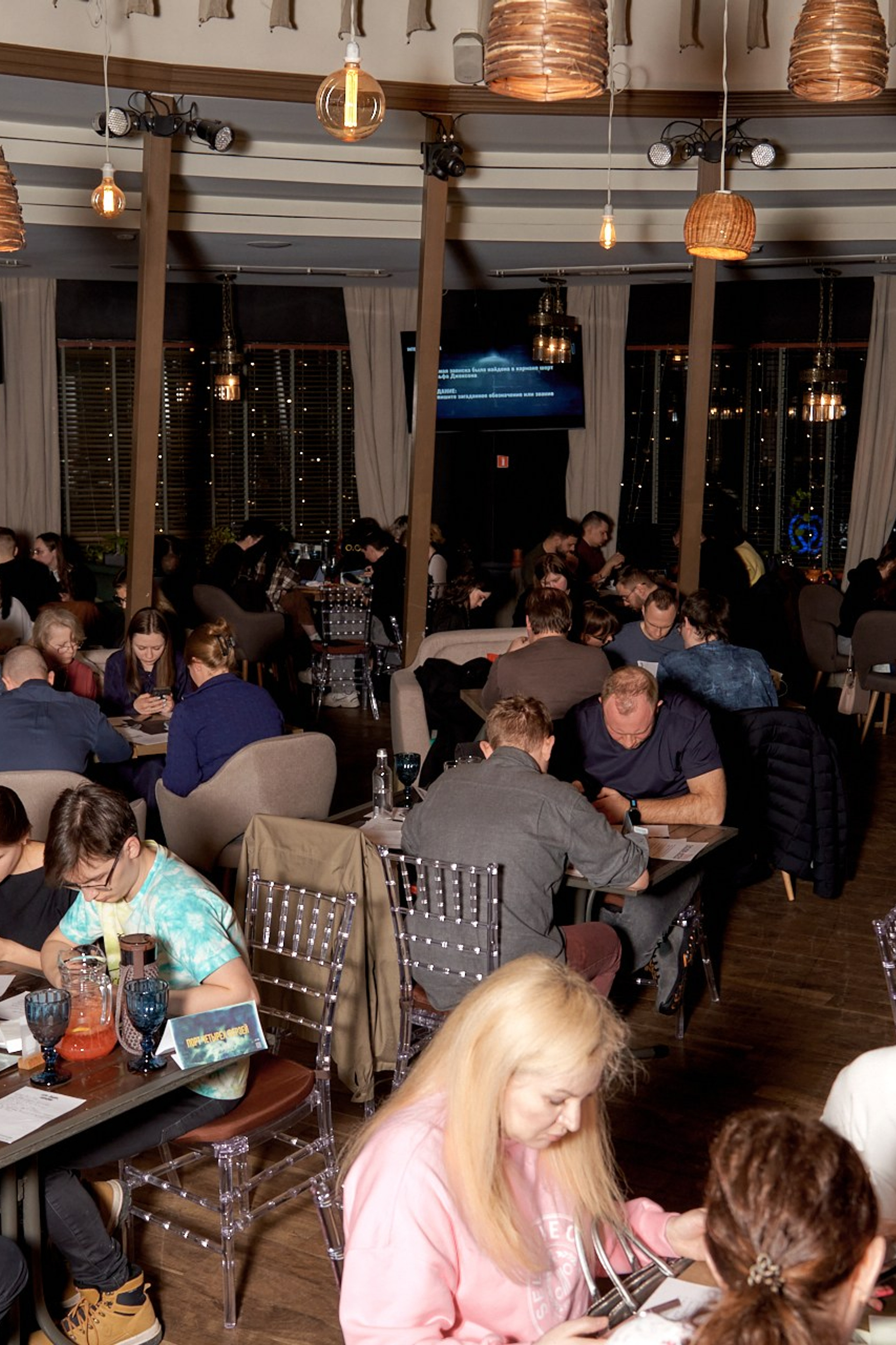 Алиби квиз. VISUAL ARTIST/ современное искусство/ фотокартины