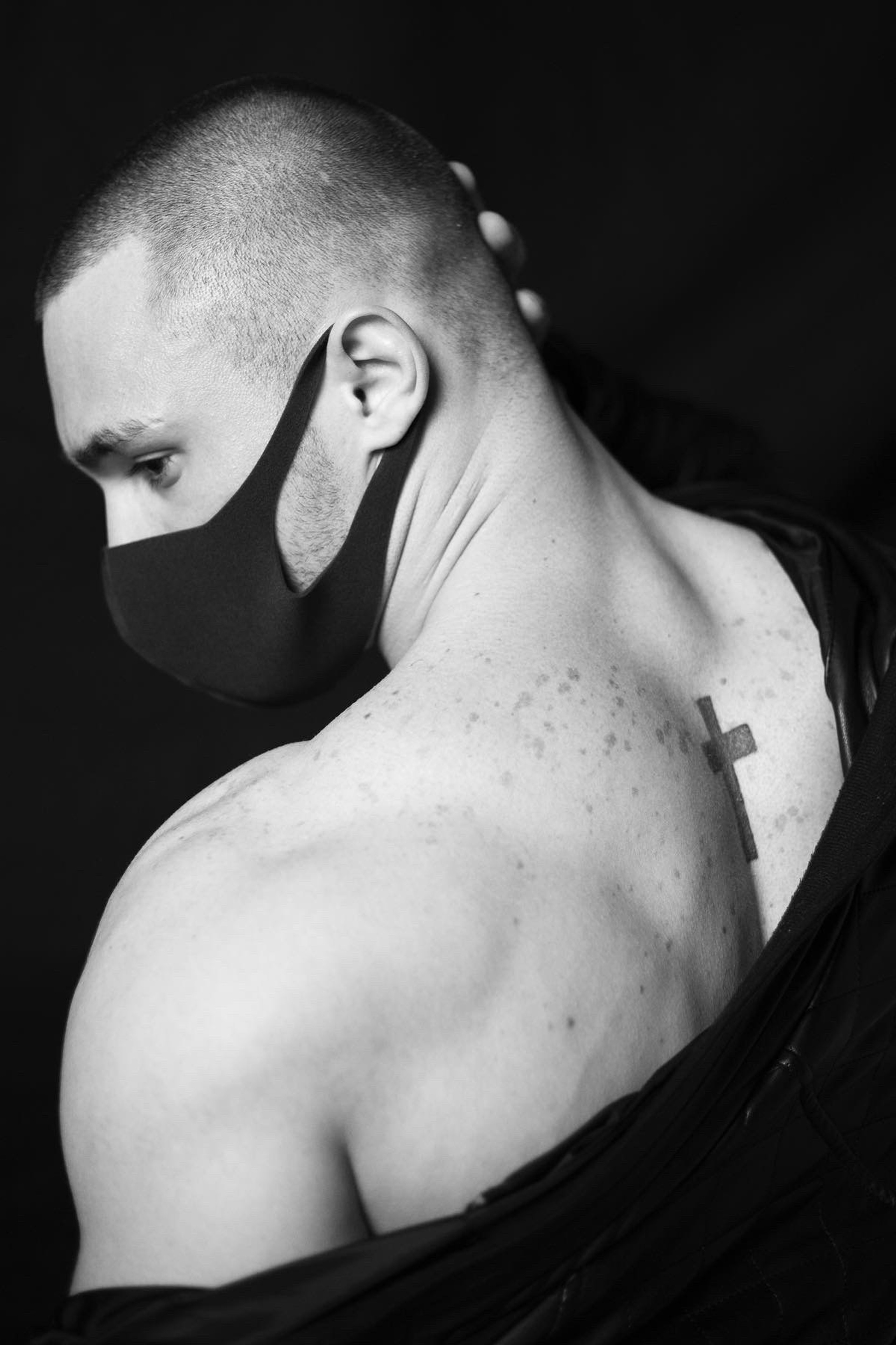 Алиса. Снежная студийная фотография. Коммерческий и индивидуальный фотограф в Ростове-на-Дону