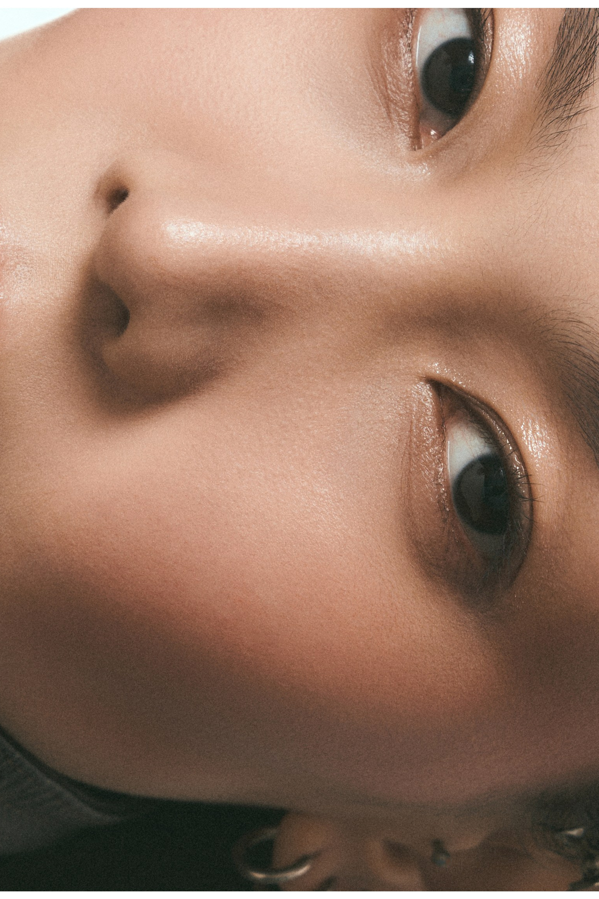 Heni. Фотограф для брендов, моделей и частных клиентов в Москве