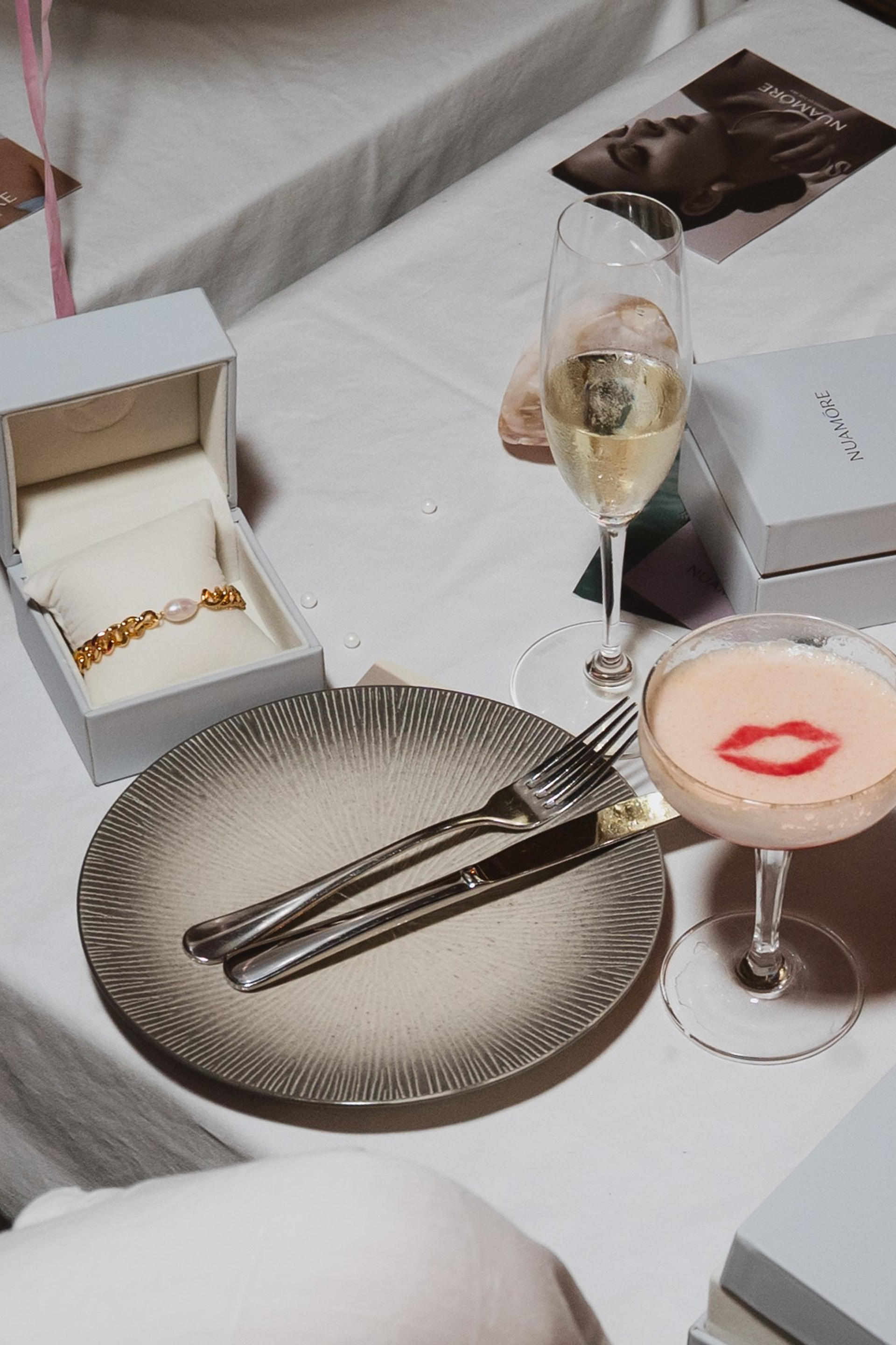 Nuamore, a jewelry and accessories brand activation event. Сергей Зворыгин