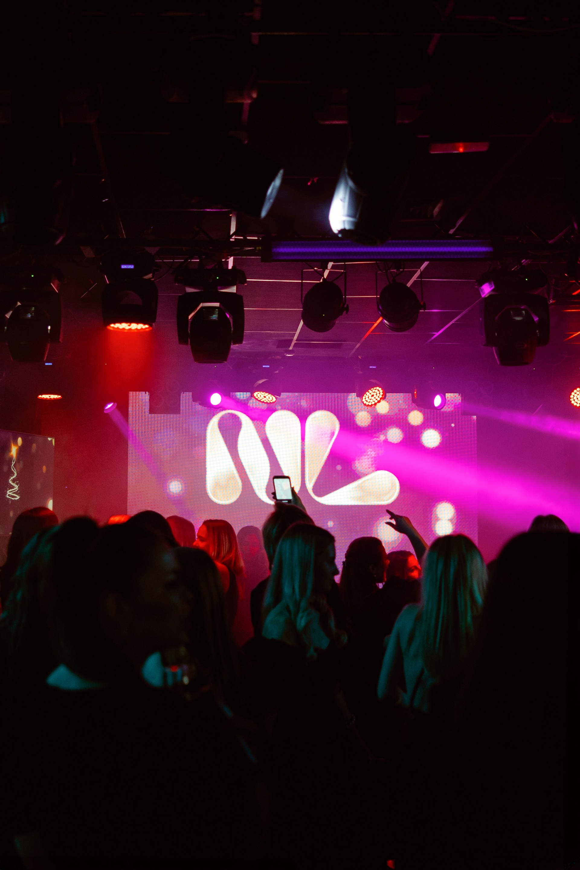 КОРПОРАТИВ NL International