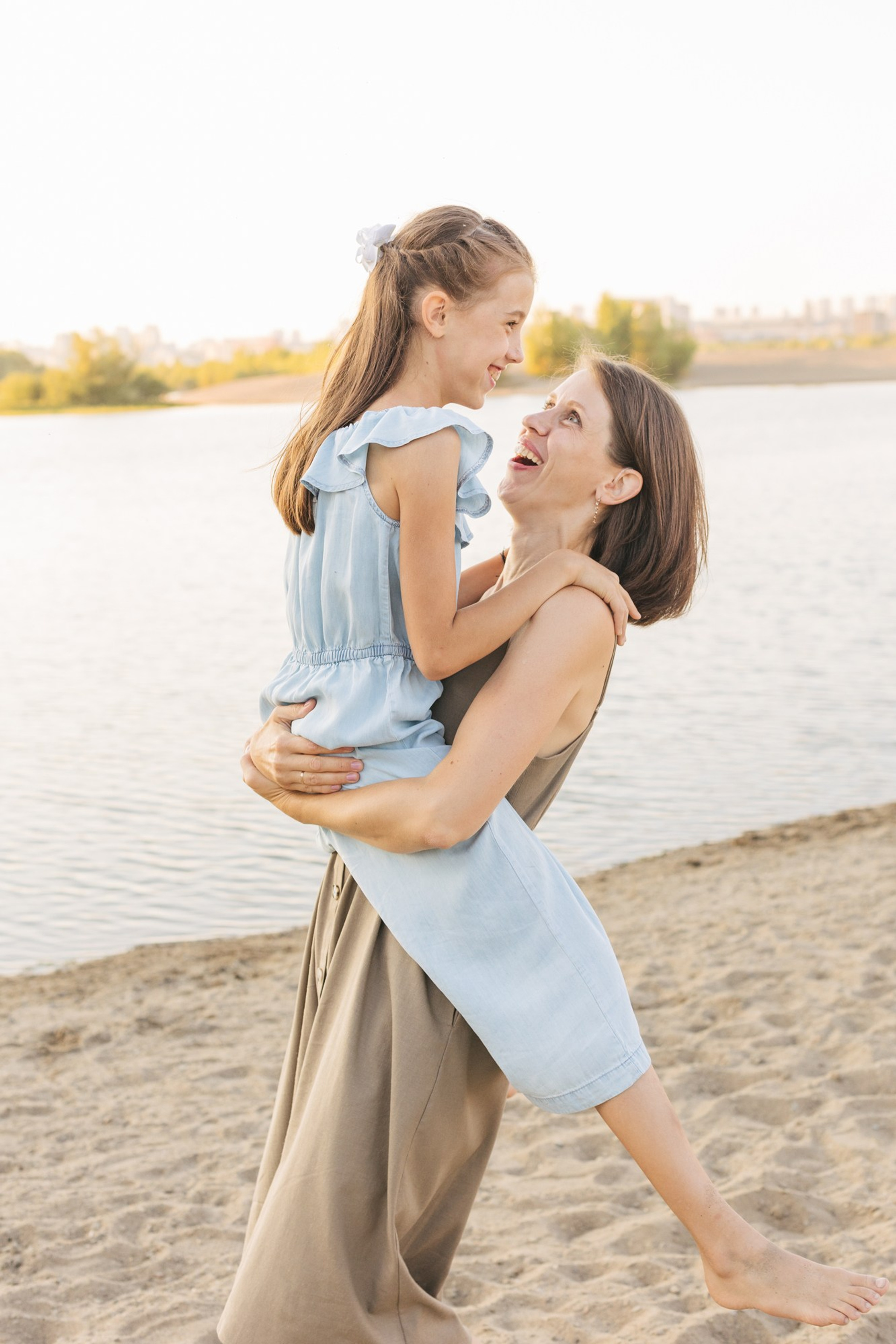 Семейная фотосессия на Бугринском пляже