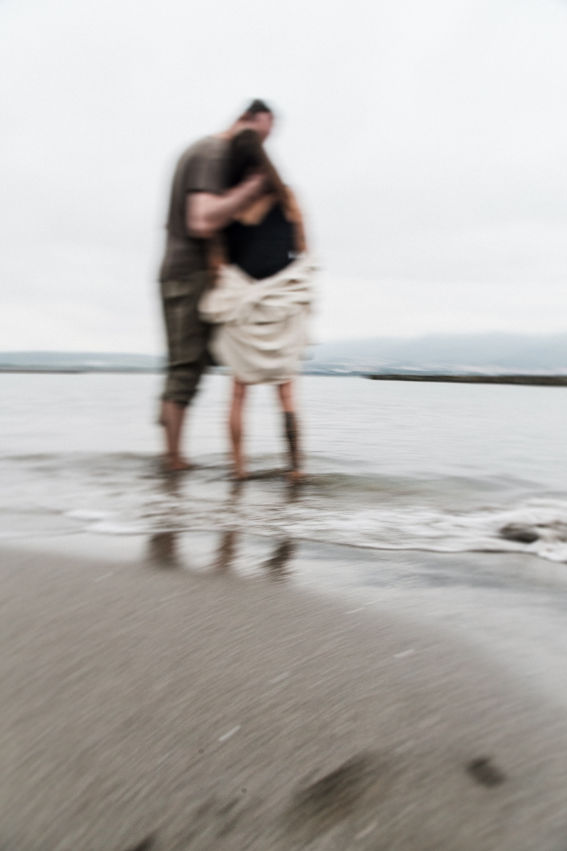 Ира и Юра / теплая прогулка между дождями