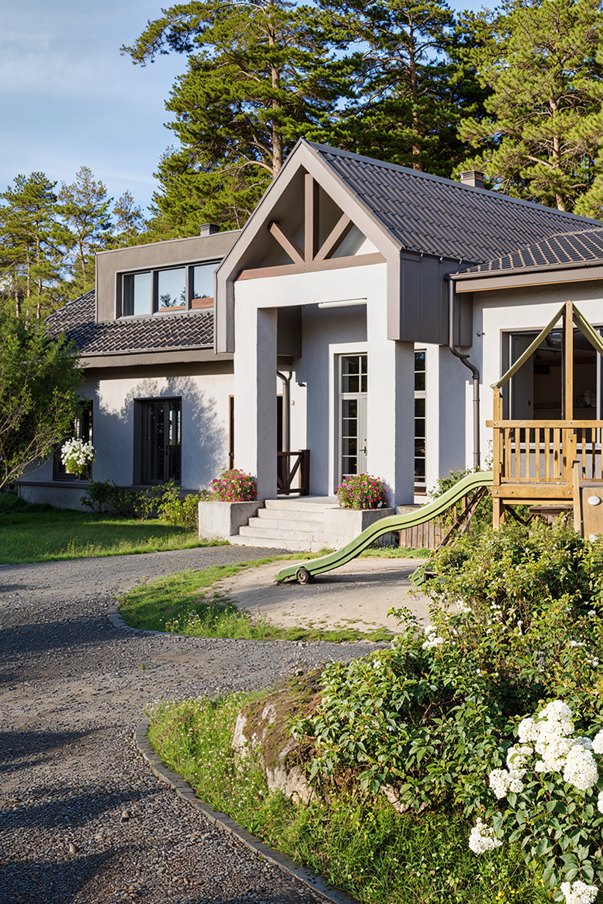 Загородный коттедж