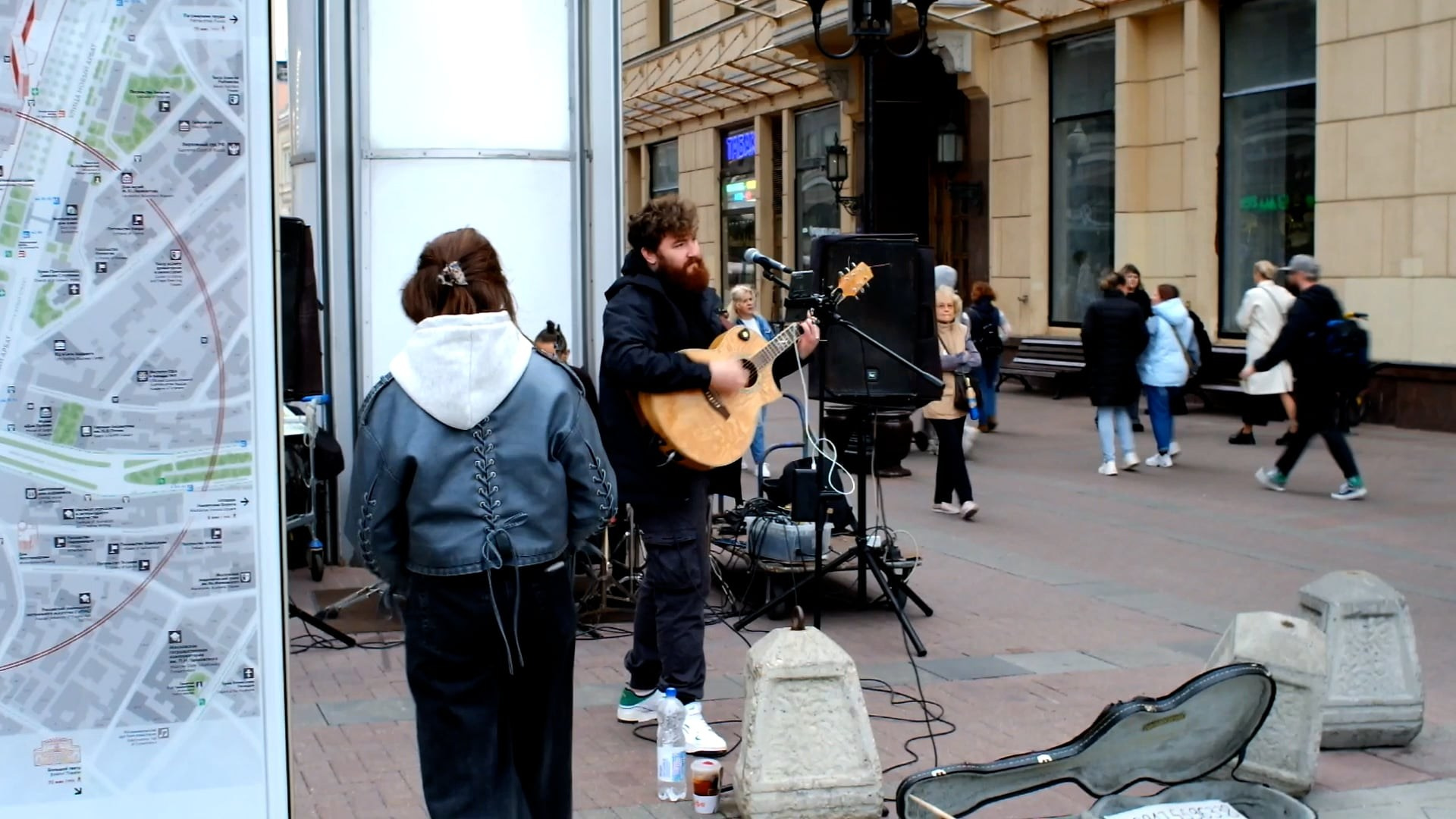 Посвящается всем свободным художникам и музыкантам. Сайт фотографа Виталия Дени
