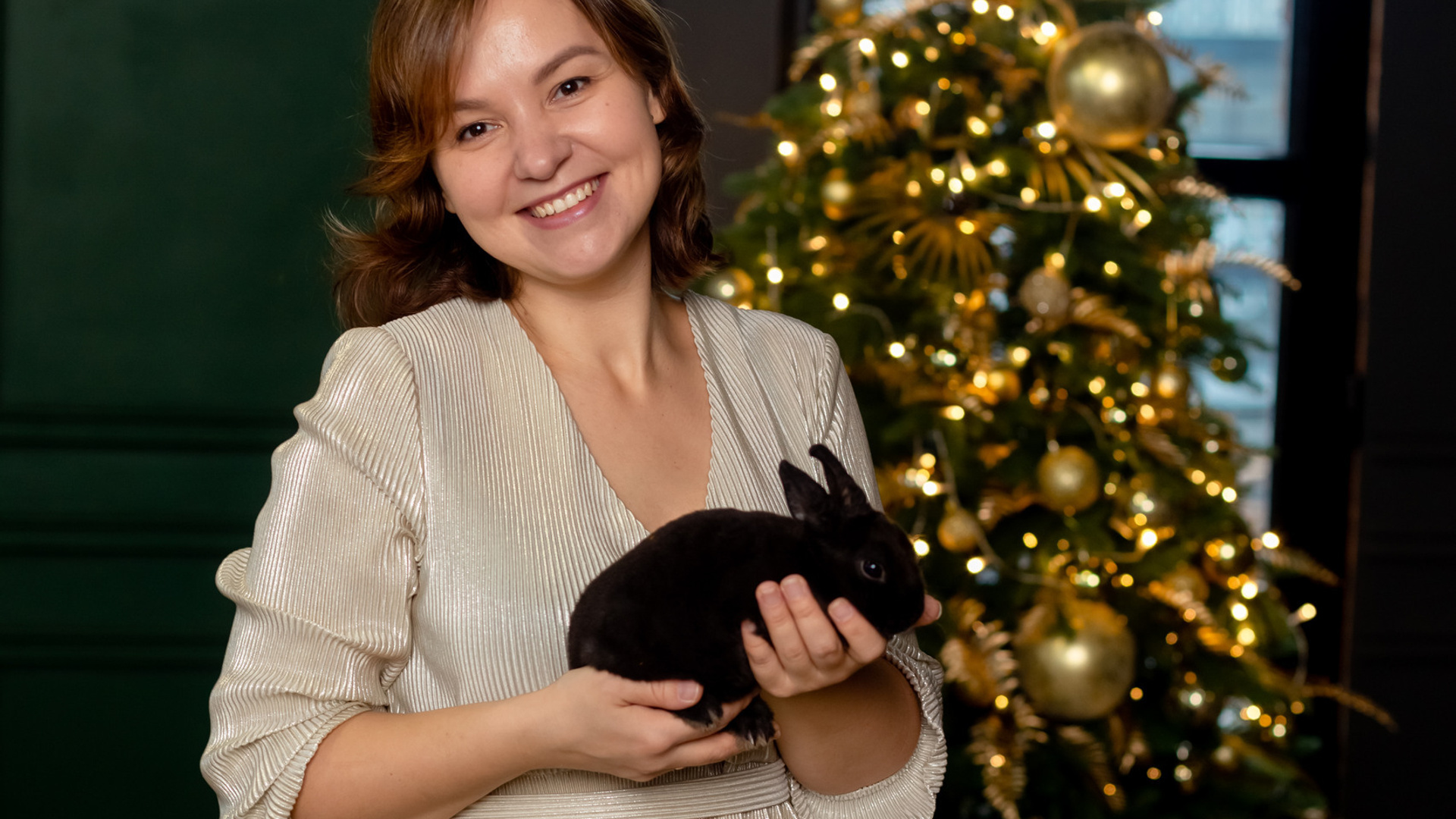 Семейная съёмка с кроликом