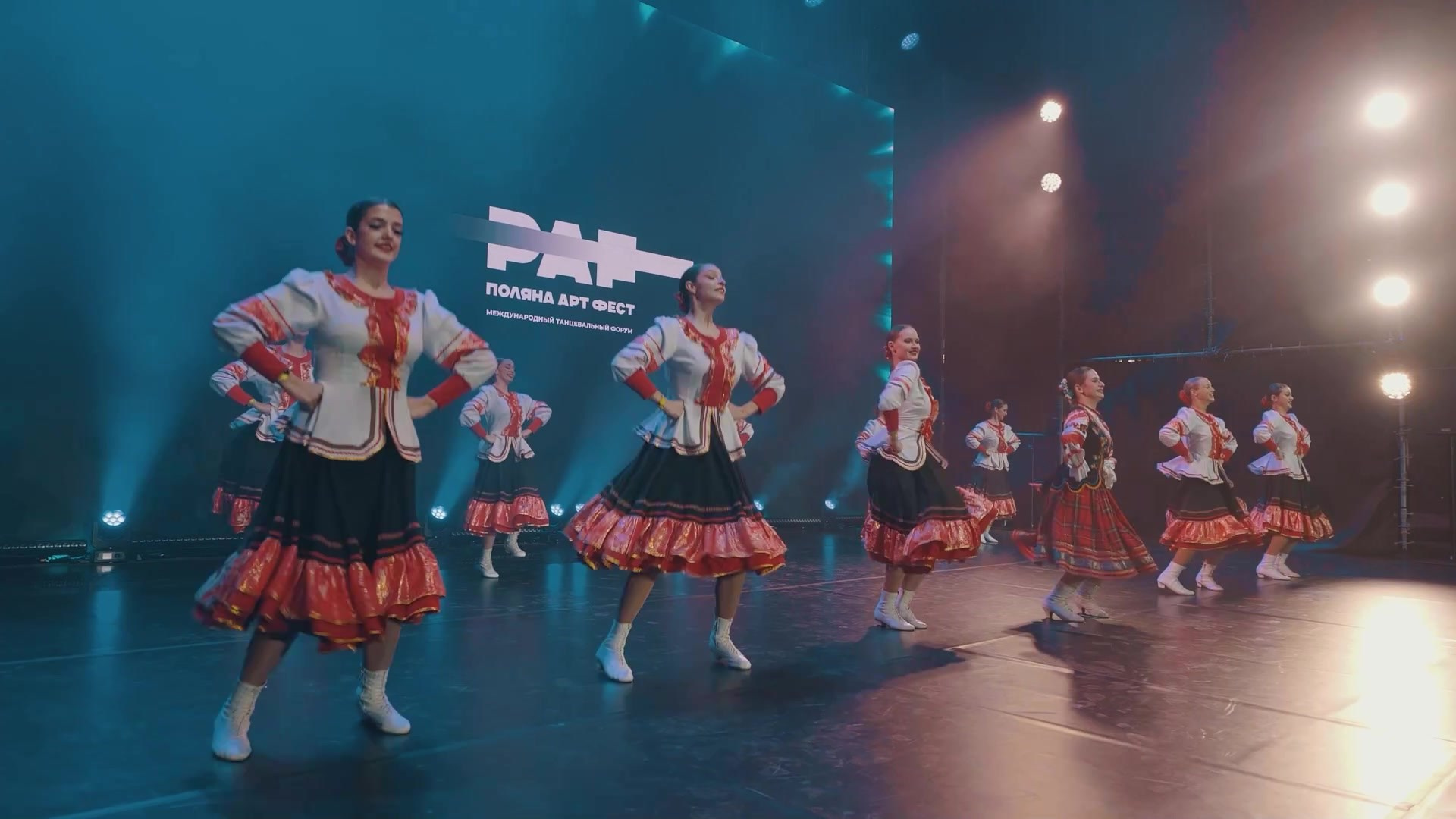 Промо-ролики, отчётники. Видеограф Александр Ямпольский