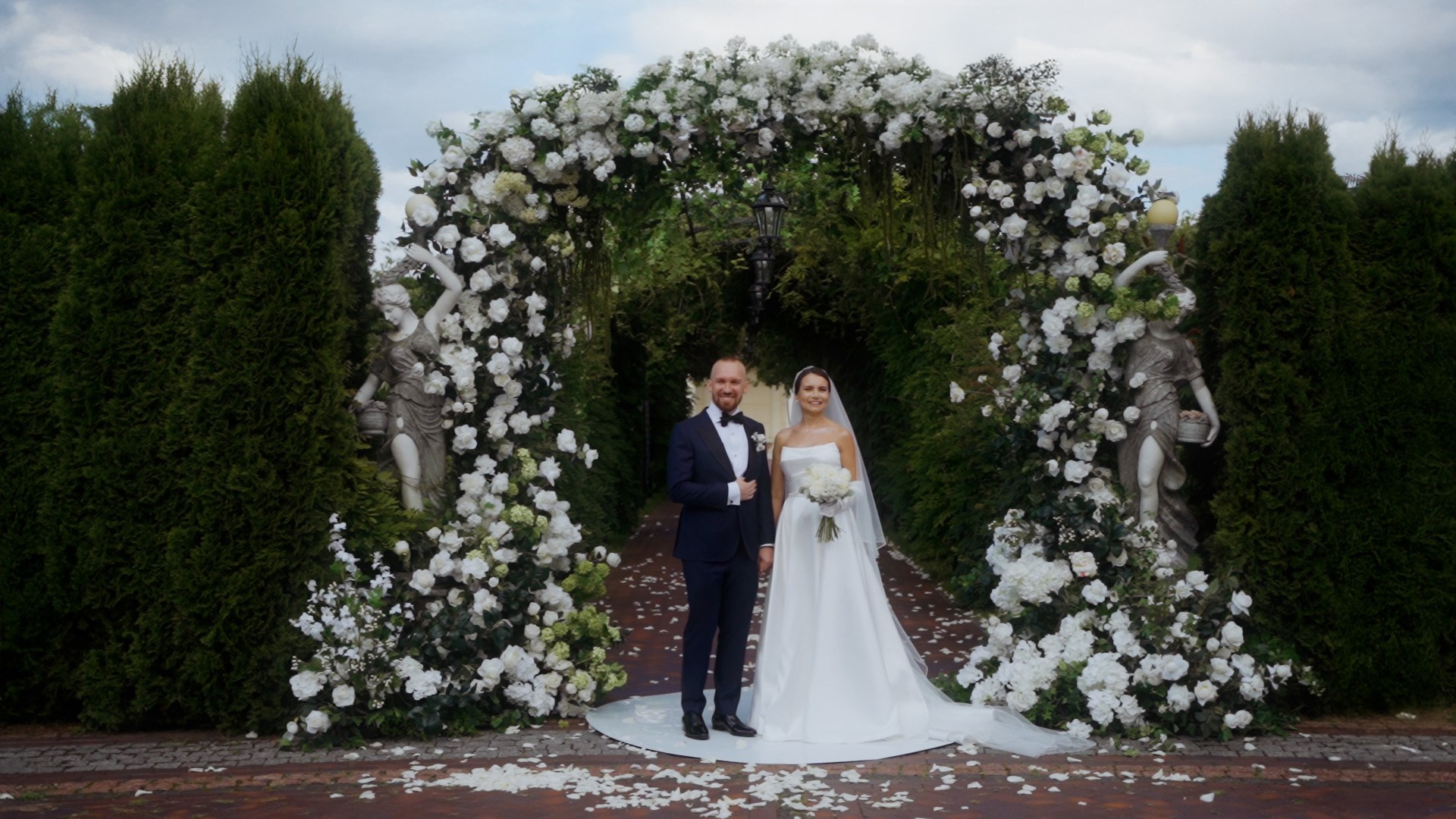Свадебные фильмы. Свадебный фотограф и видеографы Минск