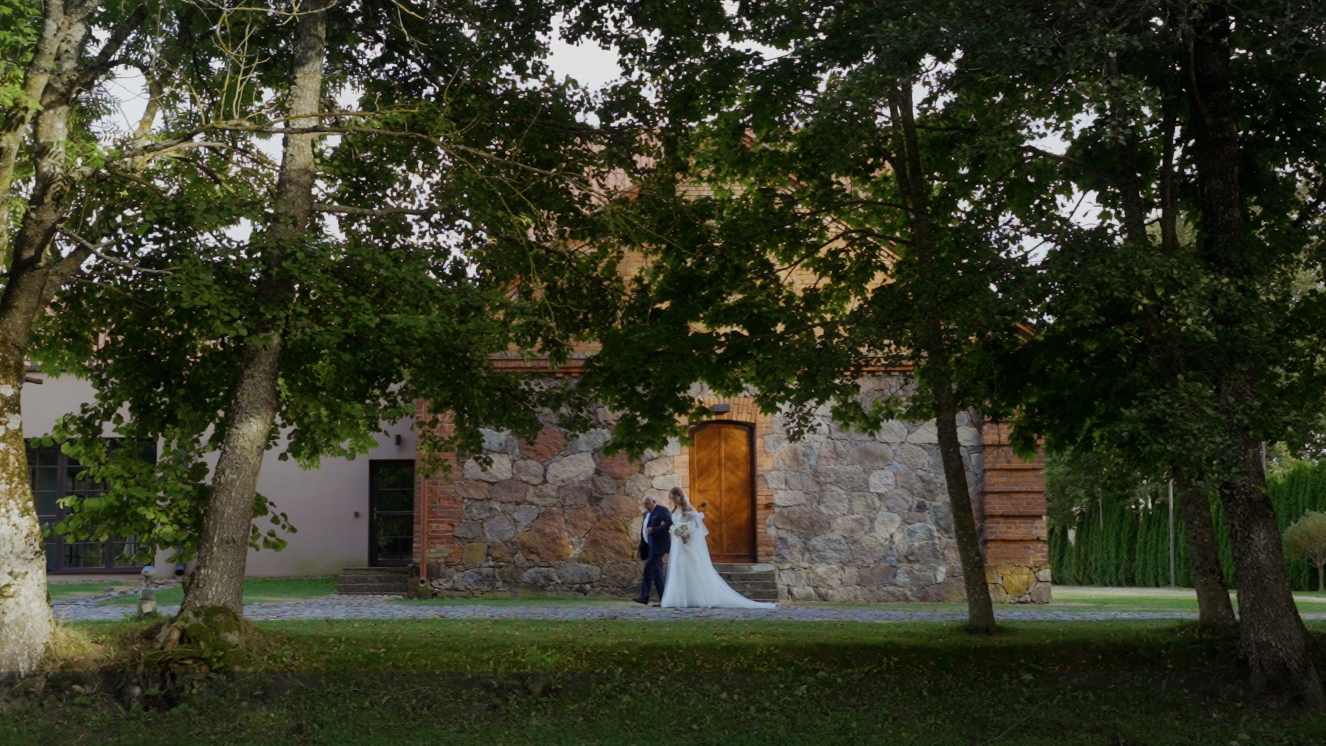 Свадебные фильмы. Свадебный фотограф и видеографы Минск