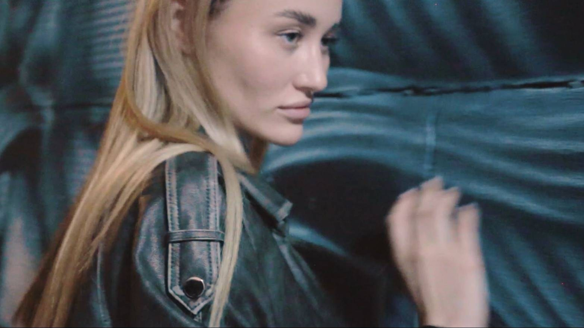 Творческая видеосъемка женских и мужских портретов в Москве и МО. Видеосъемка свадеб и лавстори, студийная съемка, видеопортреты, фешн-съемки в Москве и МО