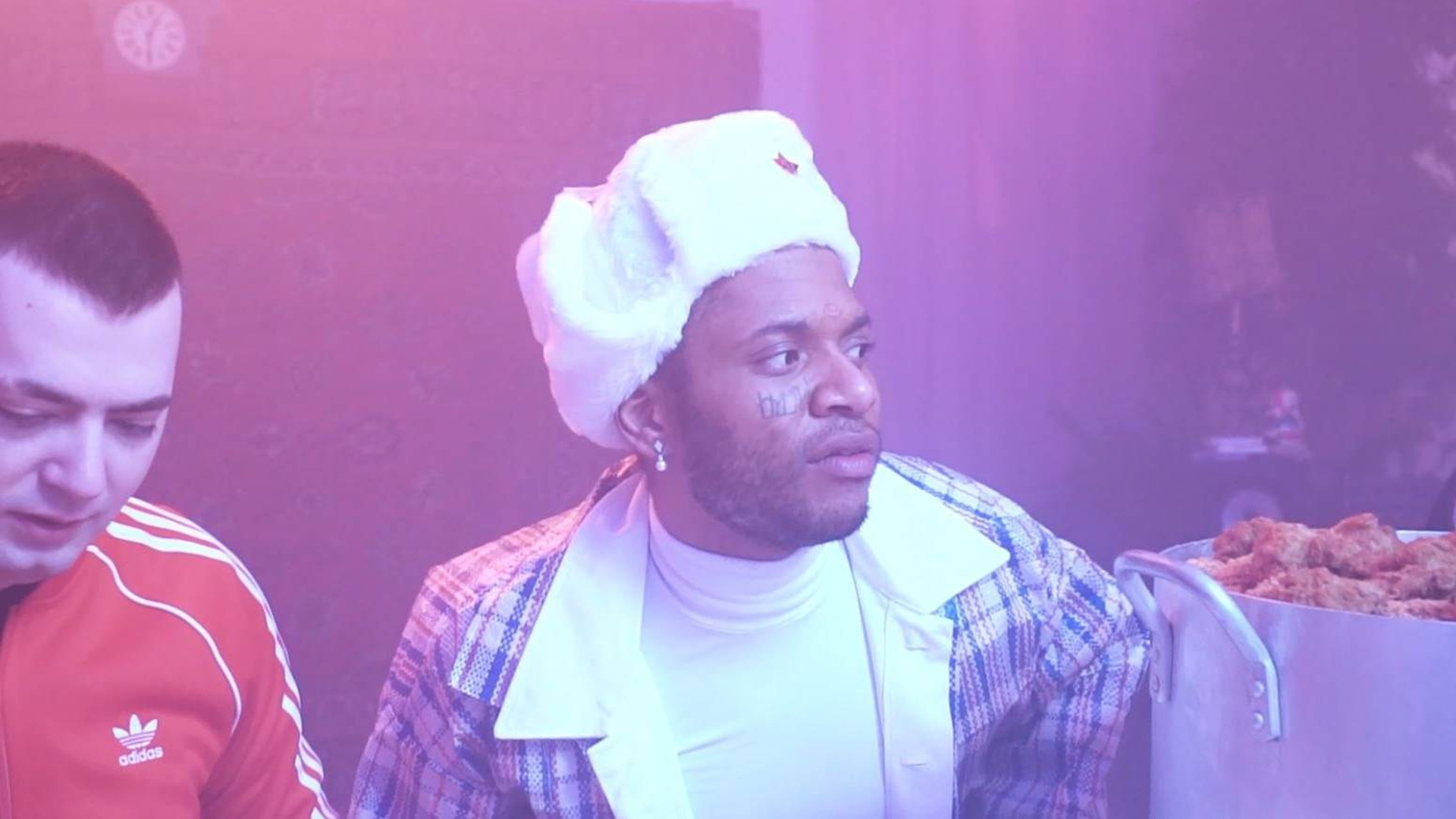 Видеосъемка бэкстейджа, репортаж в Москве и МО. Видеосъемка свадеб и лавстори, студийная съемка, видеопортреты, фешн-съемки в Москве и МО