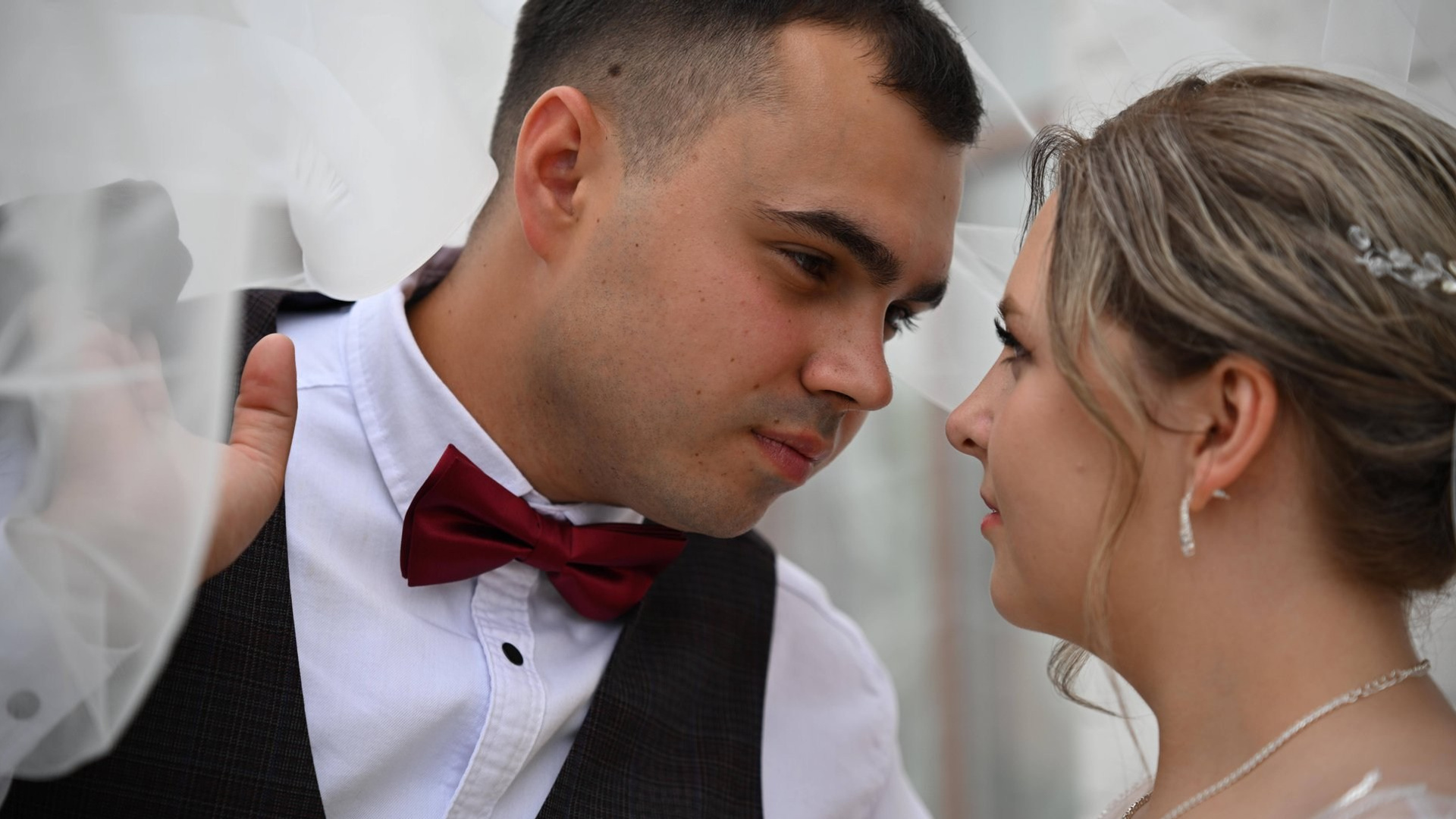 Свадебная фотосессия Ильи и Евгении в Старом Осколе. Профессиональный фотограф Старый Оскол, Губкин — свадьба, венчание, крещение, юбилей и день рождения