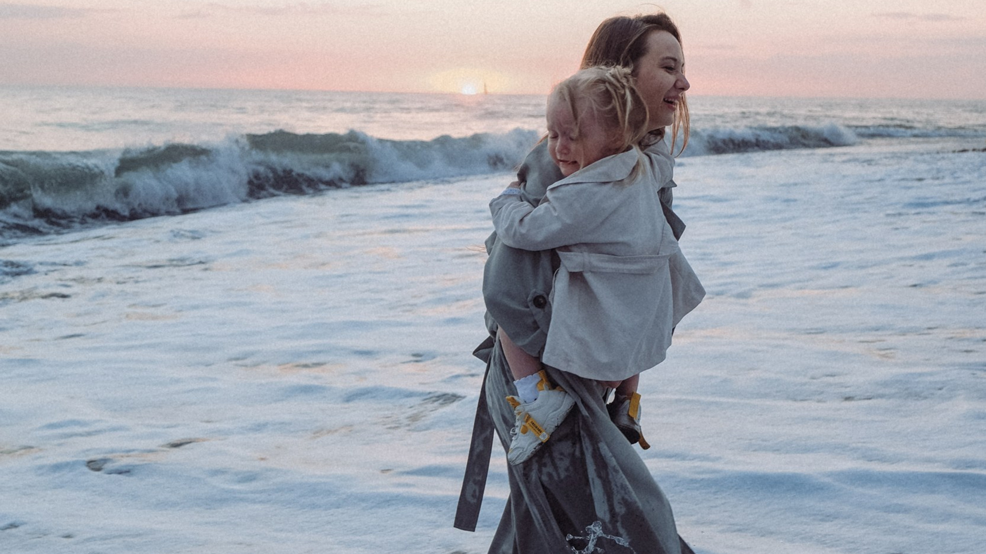 Настя и Николь