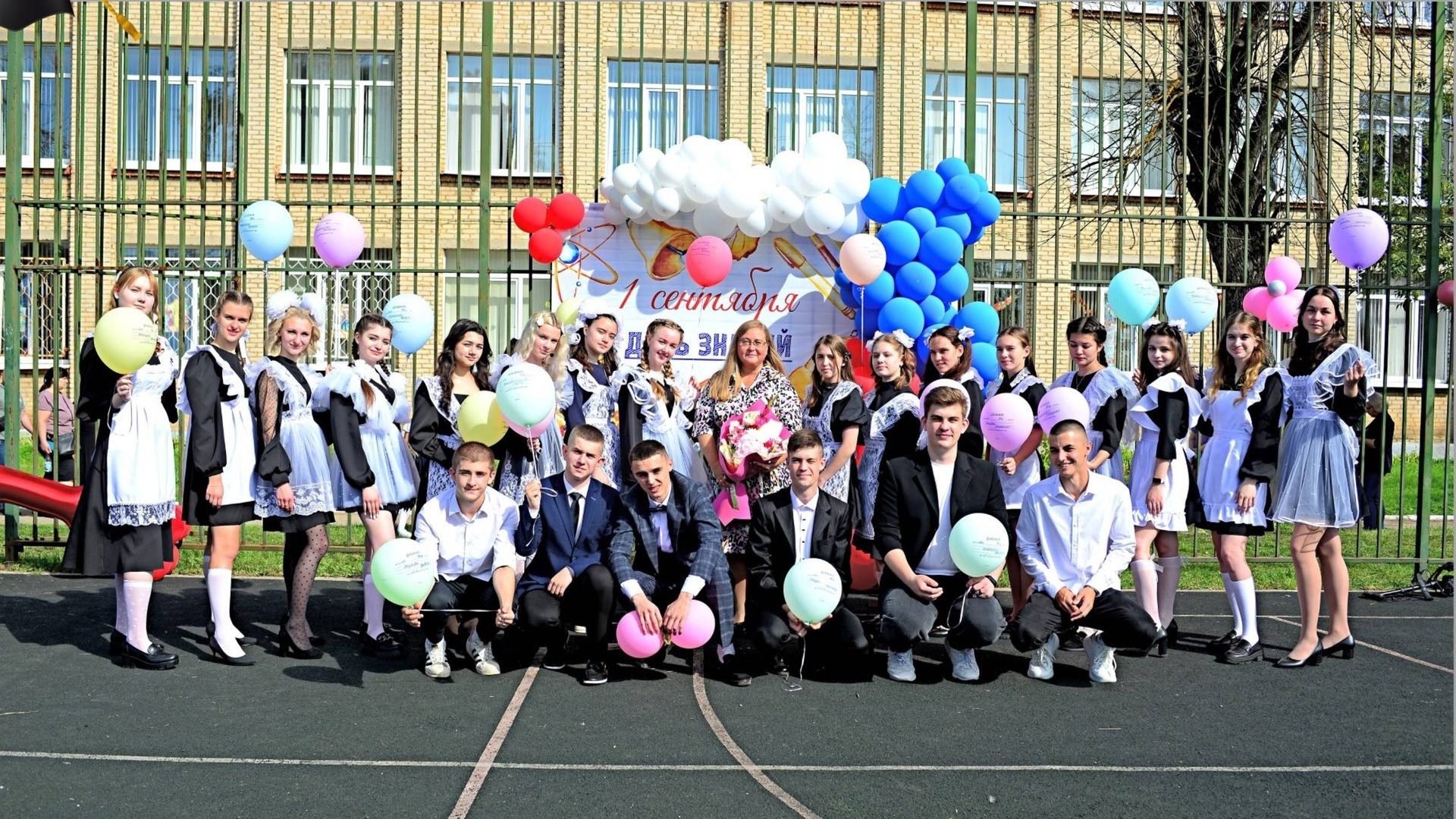 В школе. Видеограф-фотограф в Туле и области Андрей Попов. Студия «РЕСПЕКТ»