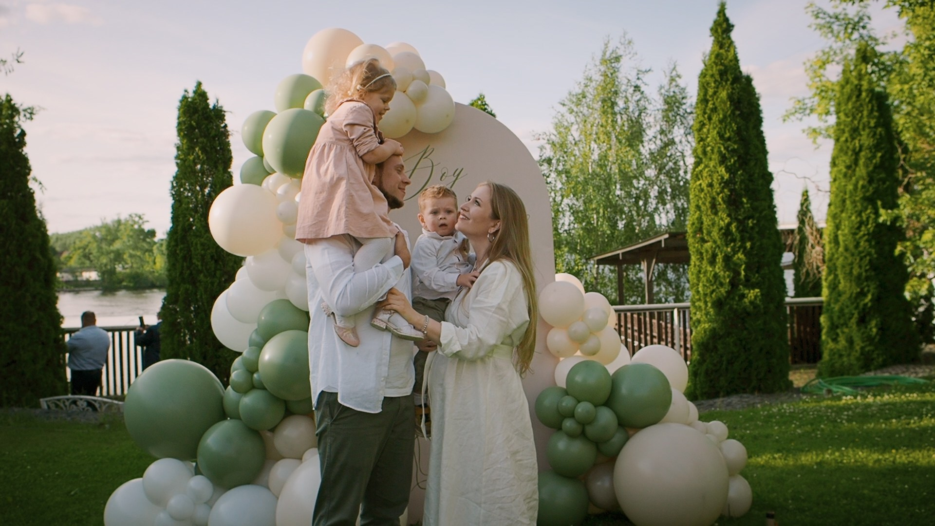 Праздники/События. Семейный видеограф в Москве Элина Ладова