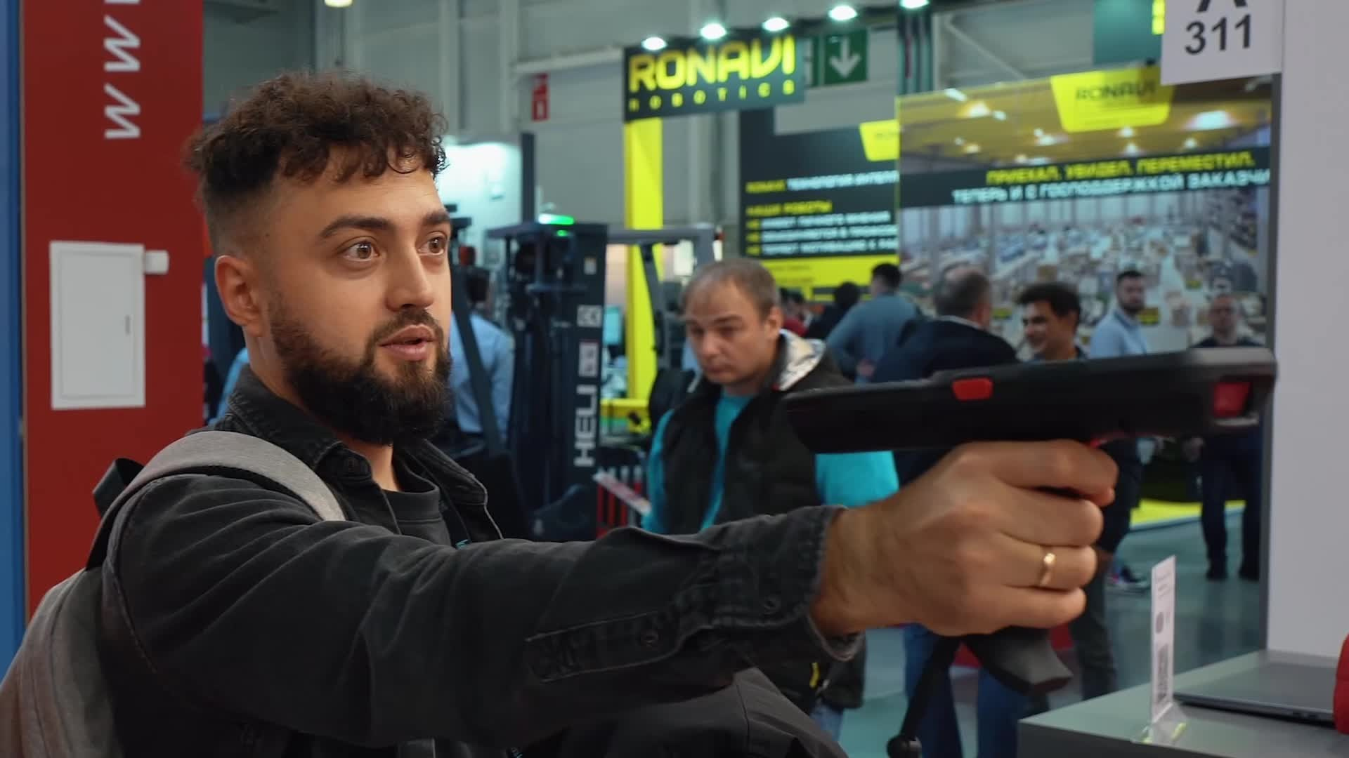 Видеосъёмка выставок. Видеограф в Москве Сергей Евсеев