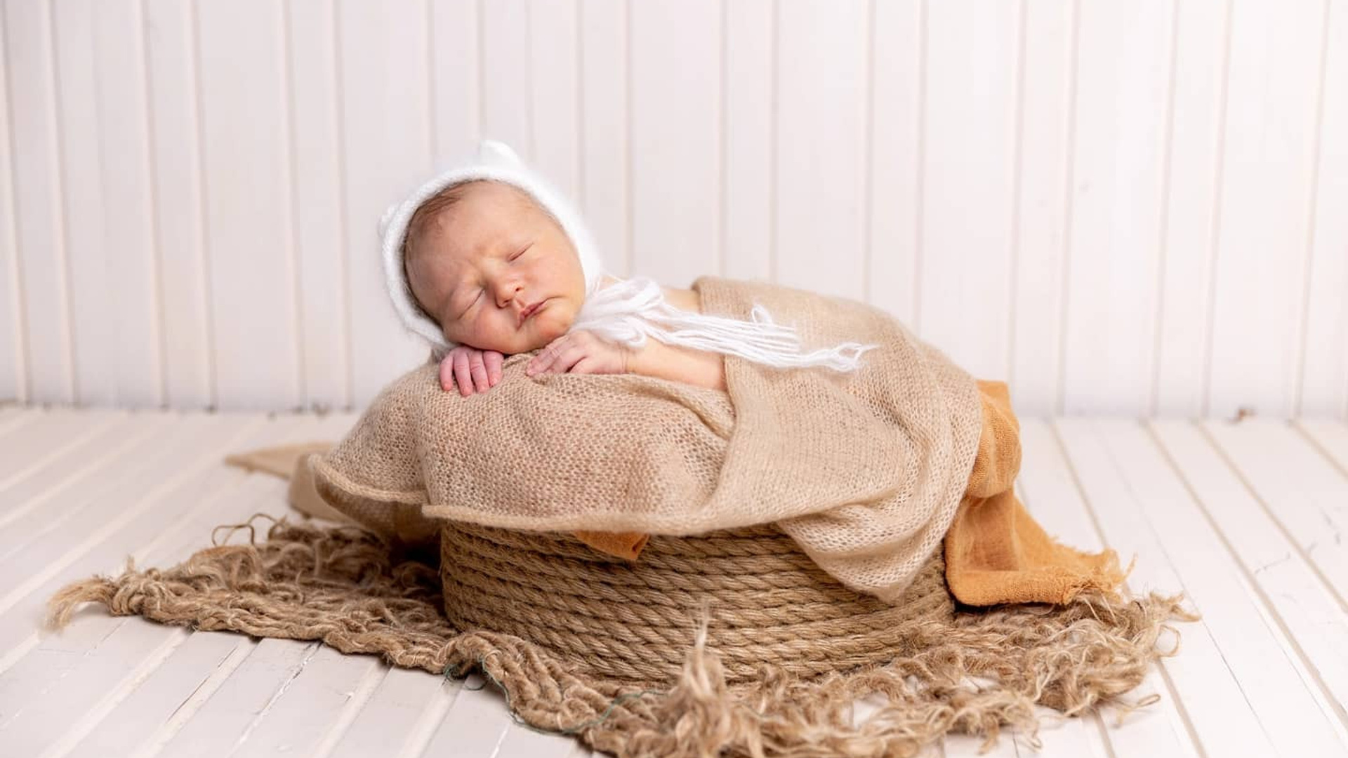 NewBorn, Выписки из роддома