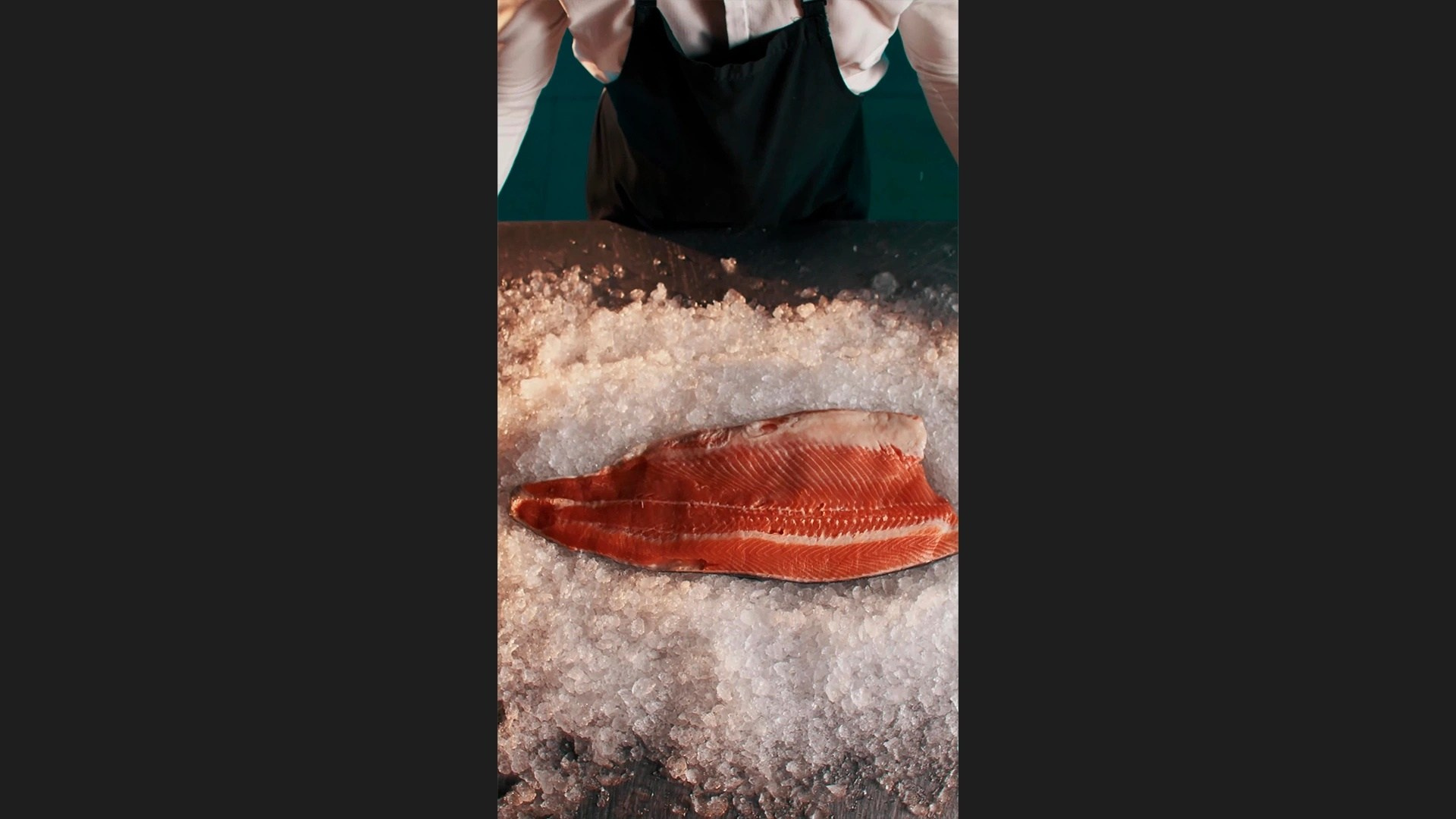 Вертикальный контент/Reels. Оператор и режиссер монтажа в Москве Артем Епифанов