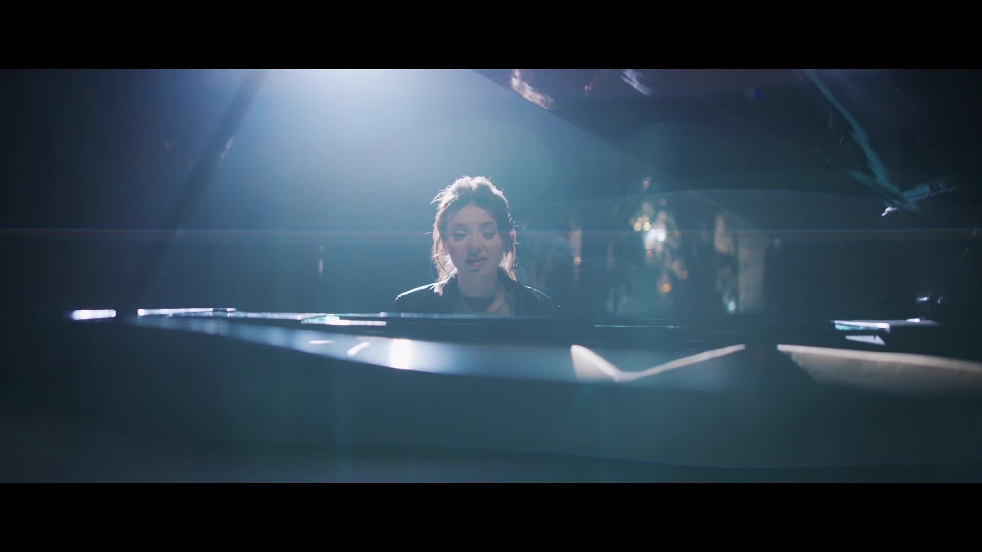 Mood Video. Оператор-постановщик, колорист в Москве Абабий Михай