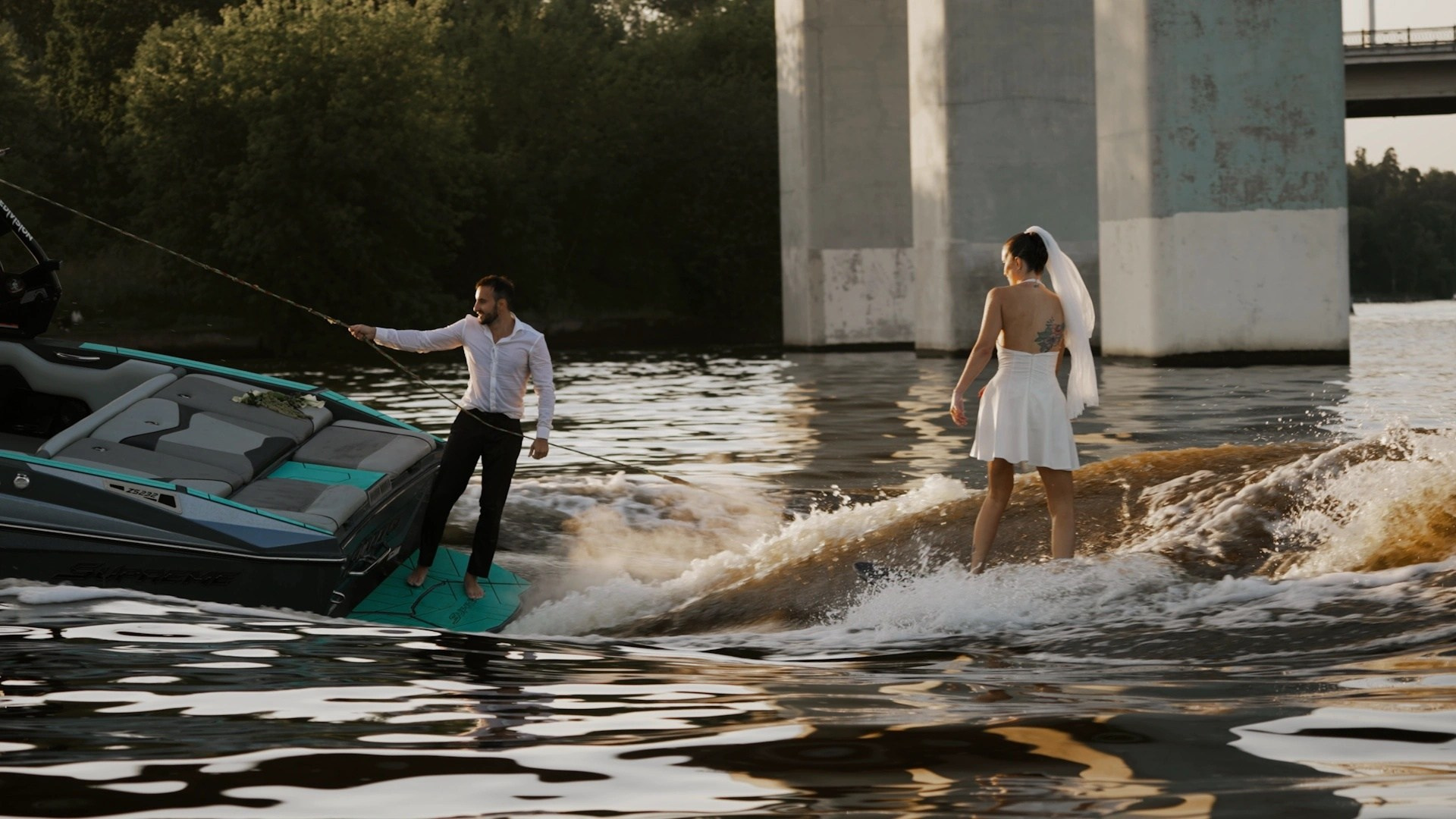 Красивое свадебное видео. Видеограф в Москве и Подмосковье. Красивая съемка важных событий!