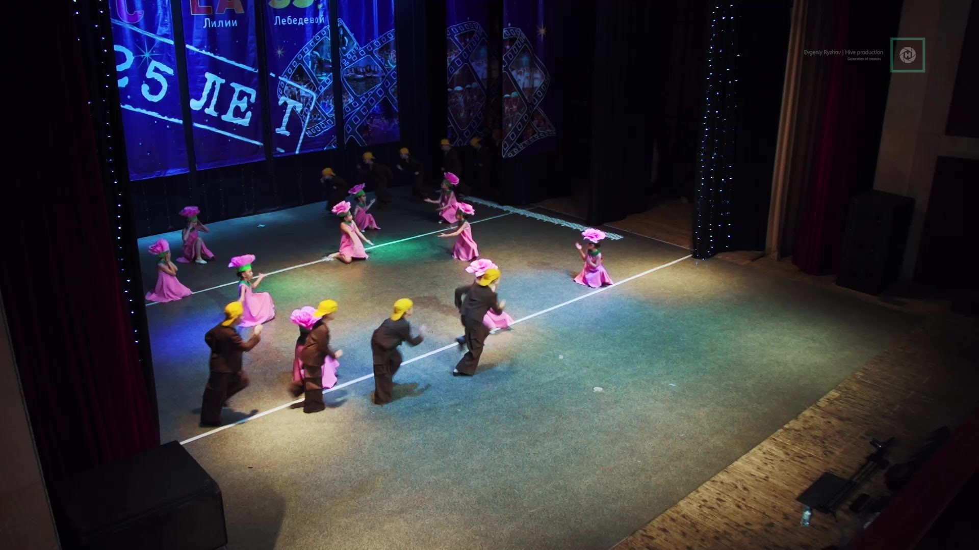 Видео танцевальных выступлений детей 7-9 лет, Фрязино, Танкласс. Tanzclass Лилии Лебедевой, Фрязино