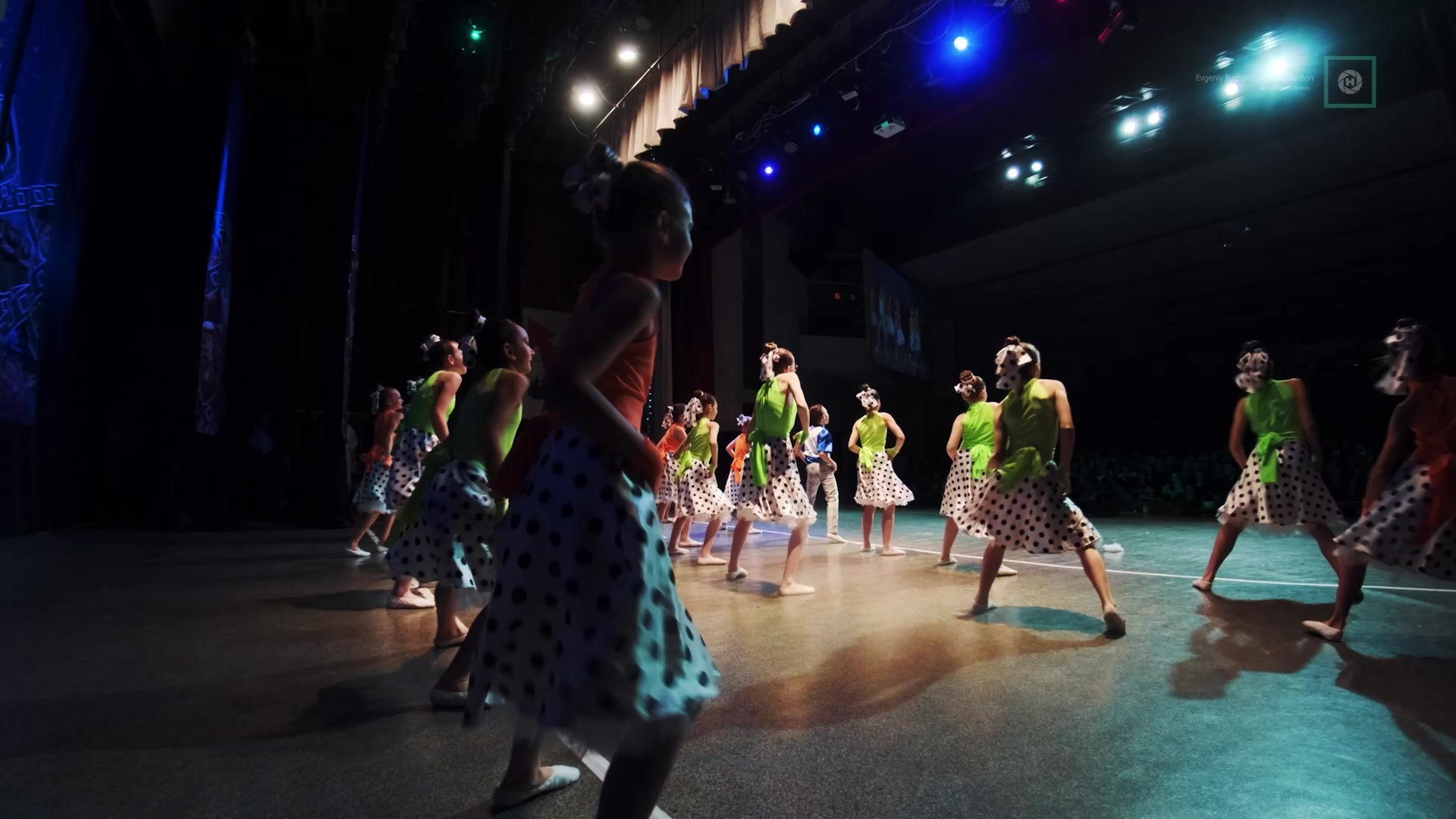 Видео танцевальных выступлений детей 7-9 лет, Фрязино, Танкласс. Tanzclass Лилии Лебедевой, Фрязино