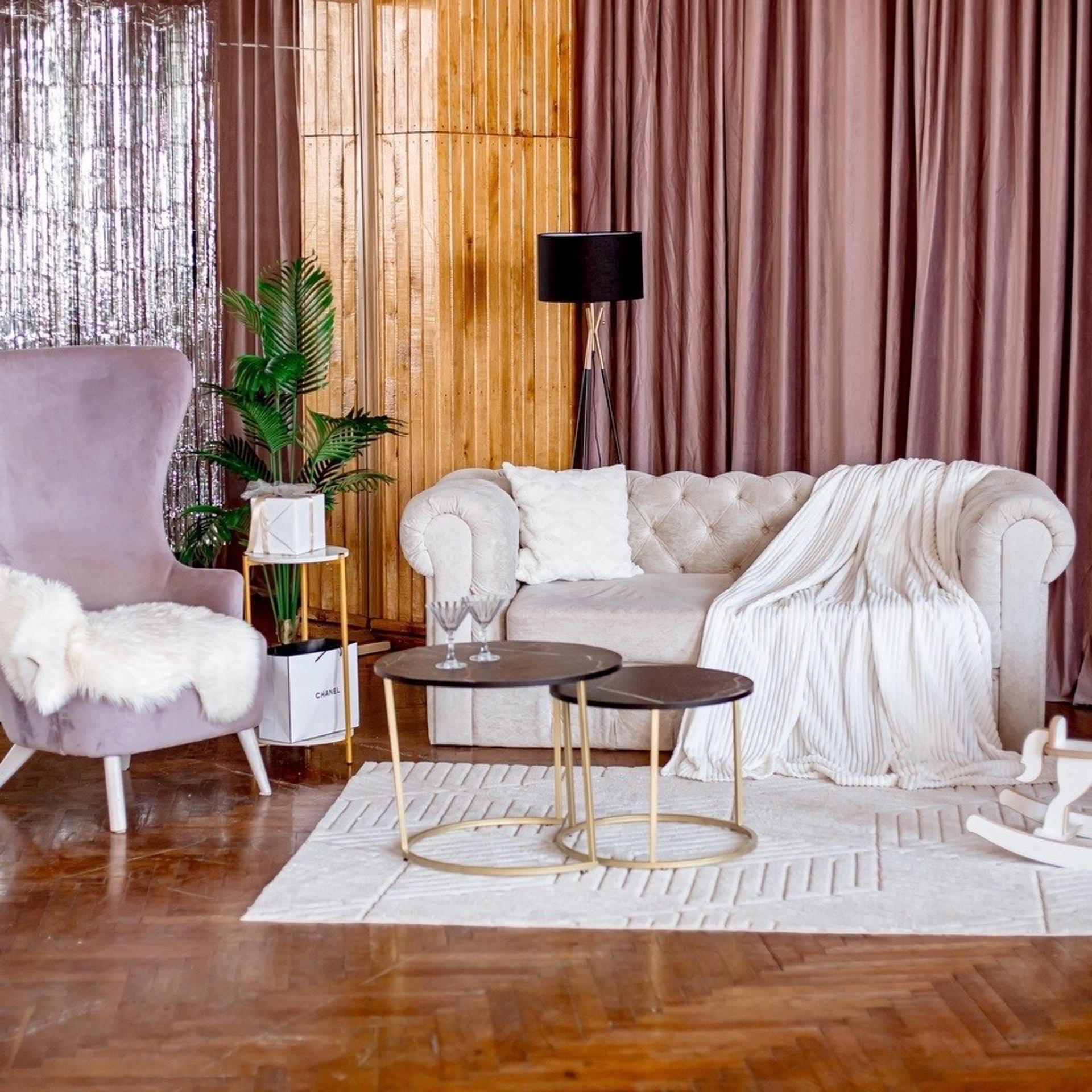 Панорама 2 500 руб./час, ул. Солдатская 7б