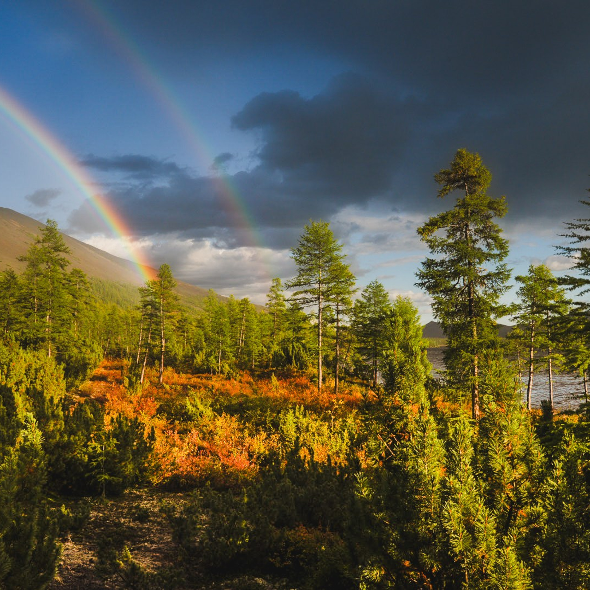 Неизвестная Колыма: Хетинские столбы и Эликчанские озера