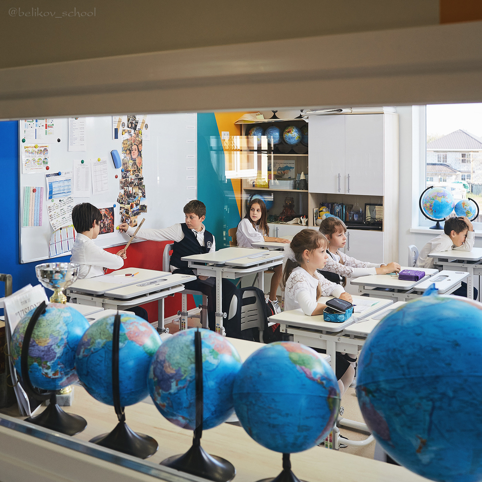 Репортаж «День в школе». Школьный фотограф Сергей Беликов