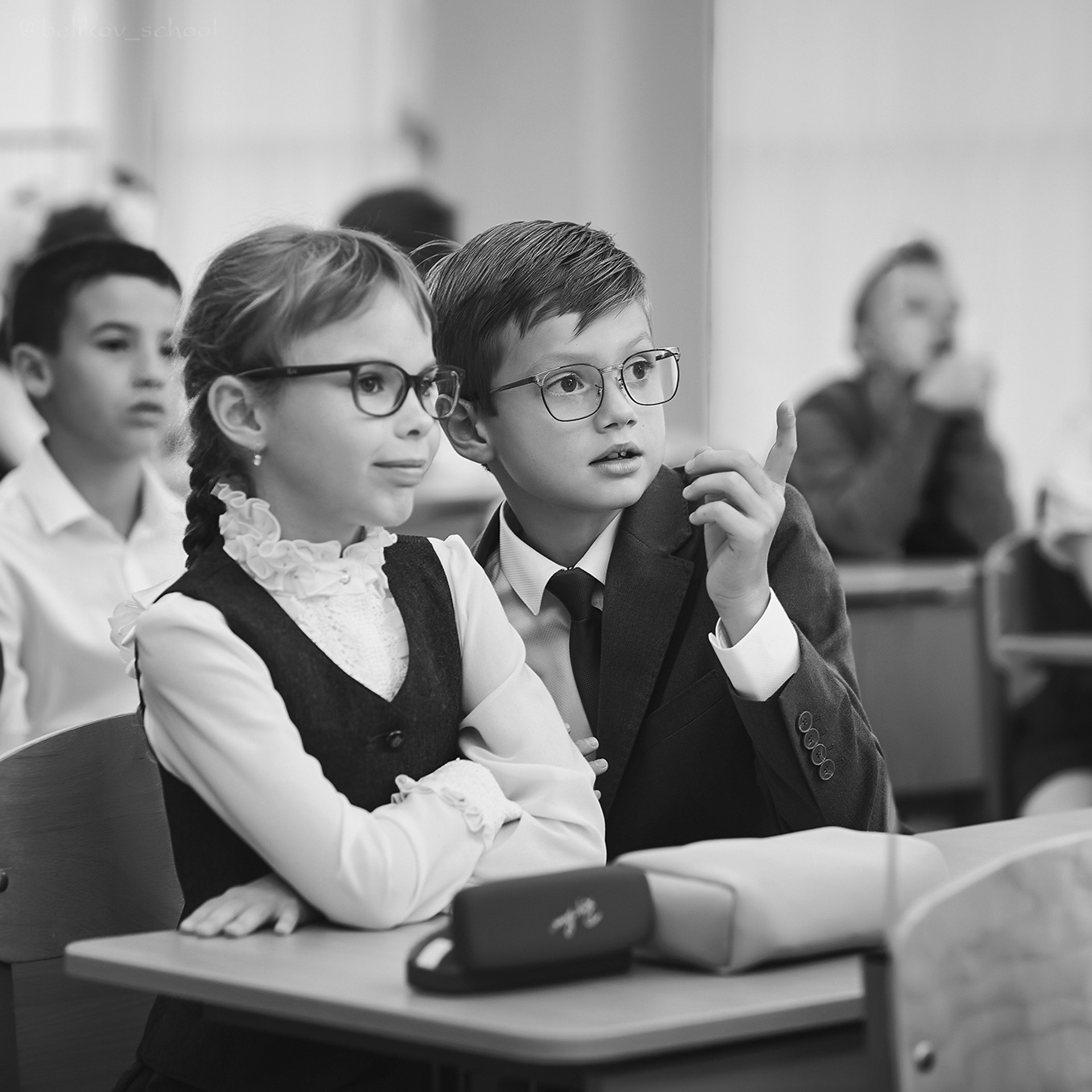 Репортаж «День в школе». Школьный фотограф Сергей Беликов
