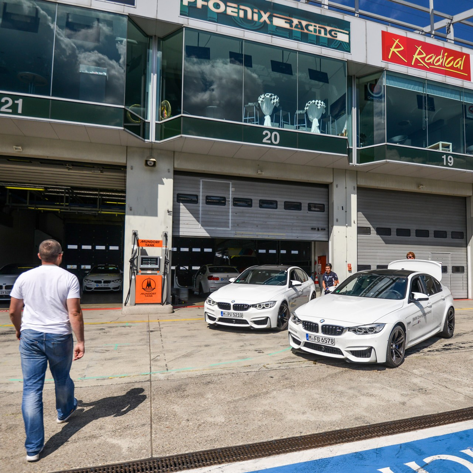 Нюрбургринг — лучшая гоночная трасса в мире