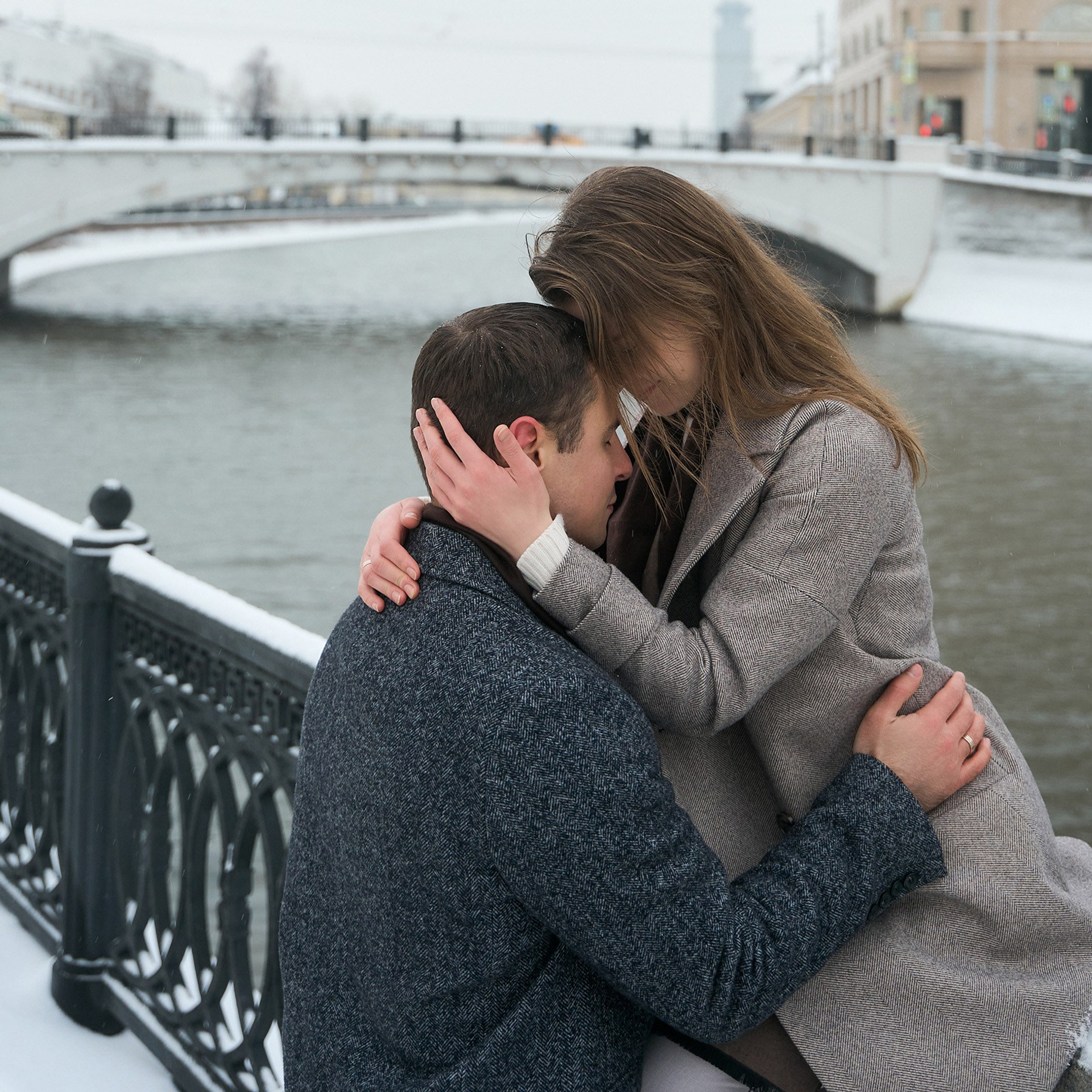 Любовь начинается с поцелуя