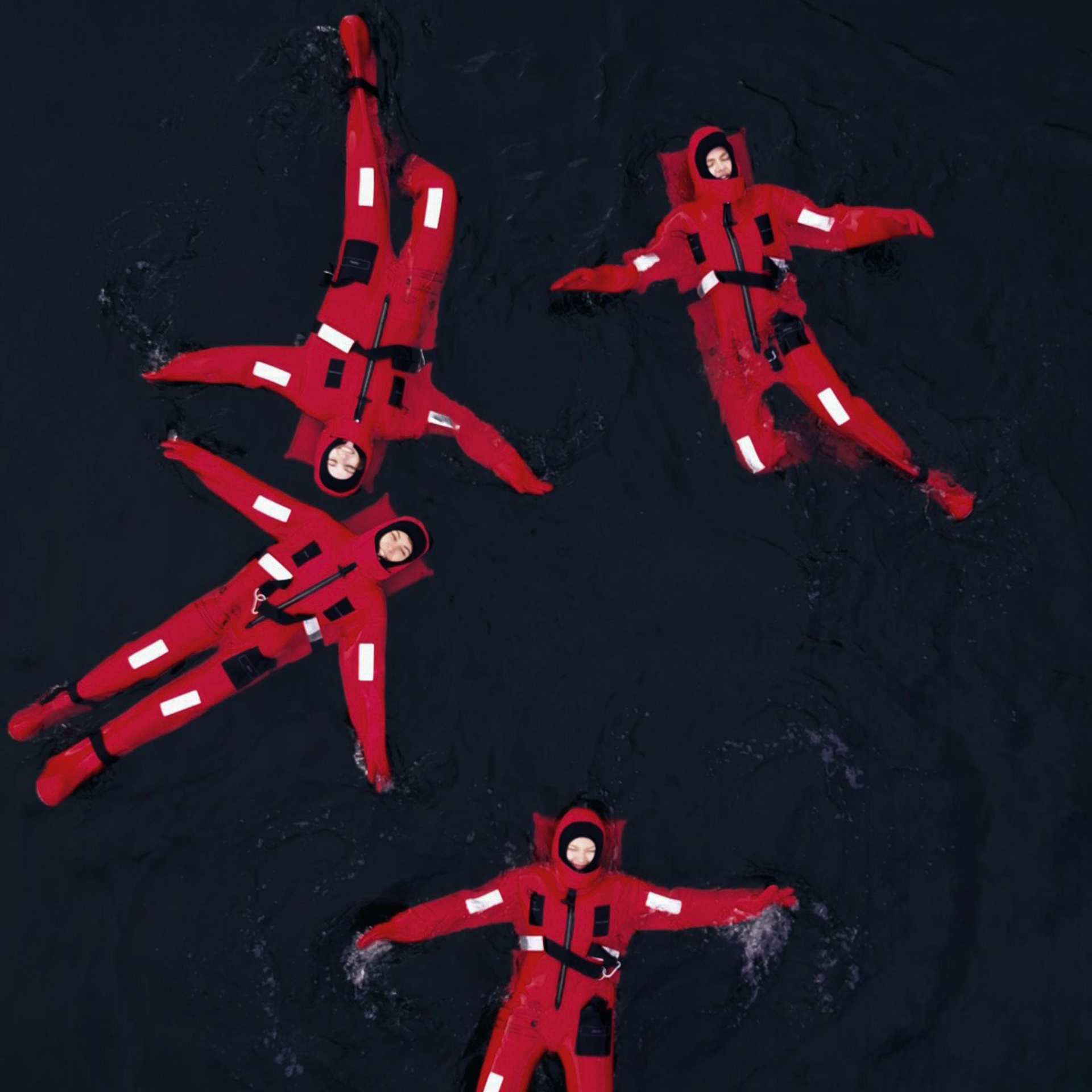 ВПЕРВЫЕ В КРАСНОЯРСКЕ - АЙСФЛОАТИНГ на острове Отдыха. RestPlace — айсфлоатинг, яхты, хивусы — активный отдых Красноярск