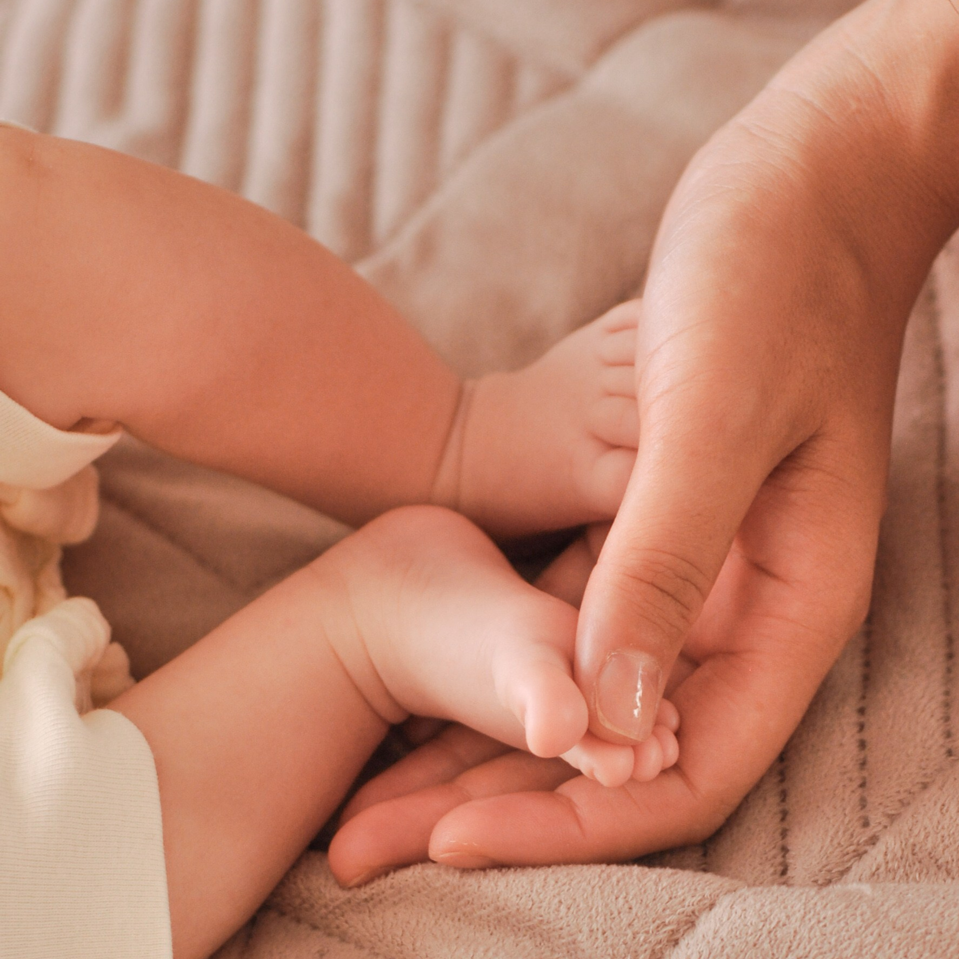 Фотосессия для младенца и его семьи. Сохраню важные для тебя моменты